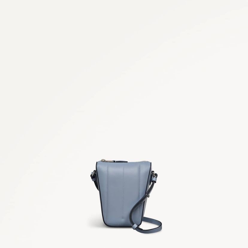 Oak Street Quilt Medium Phone Crossbody