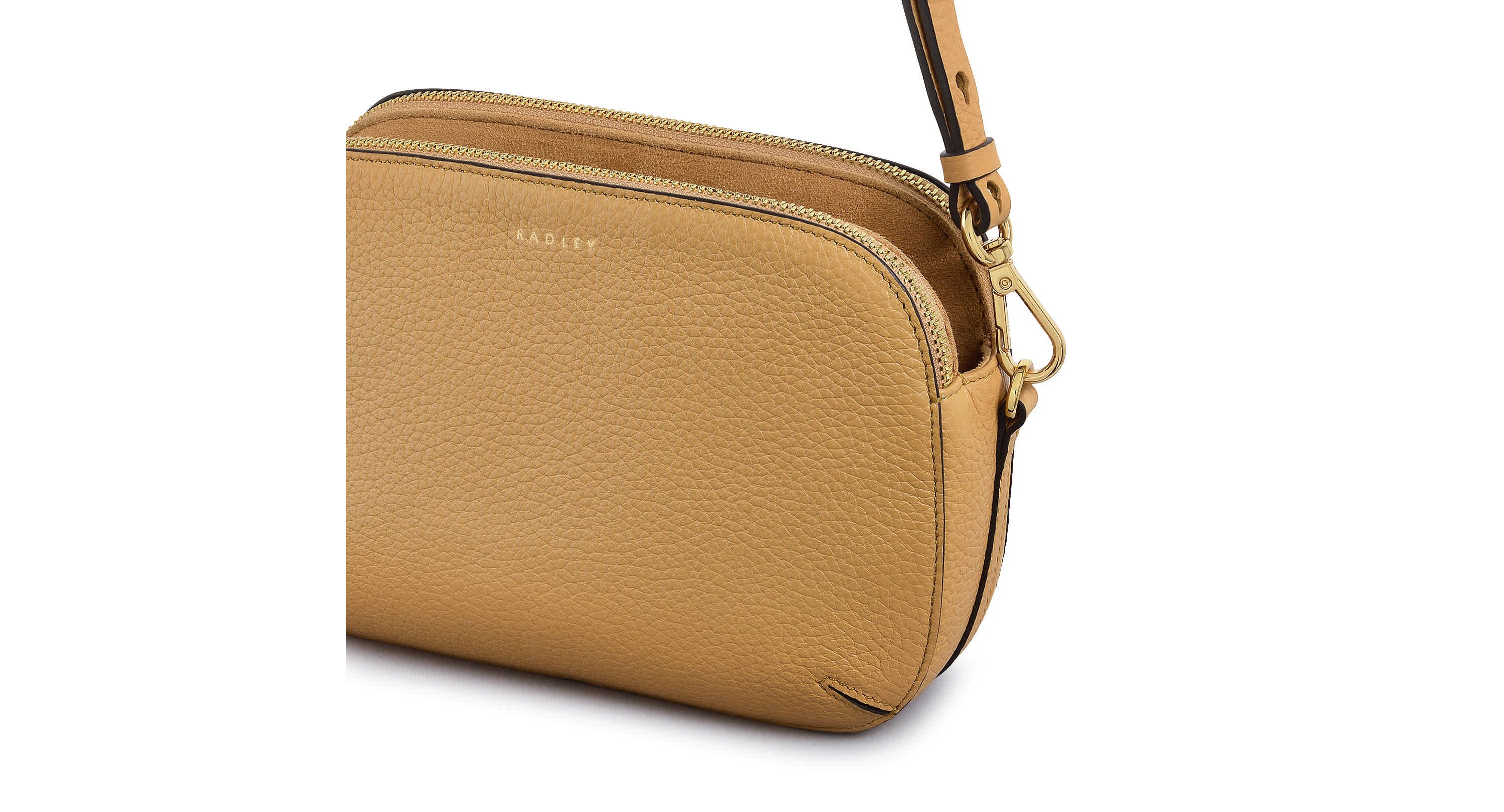 Dukes Place Medium Ziptop Crossbody