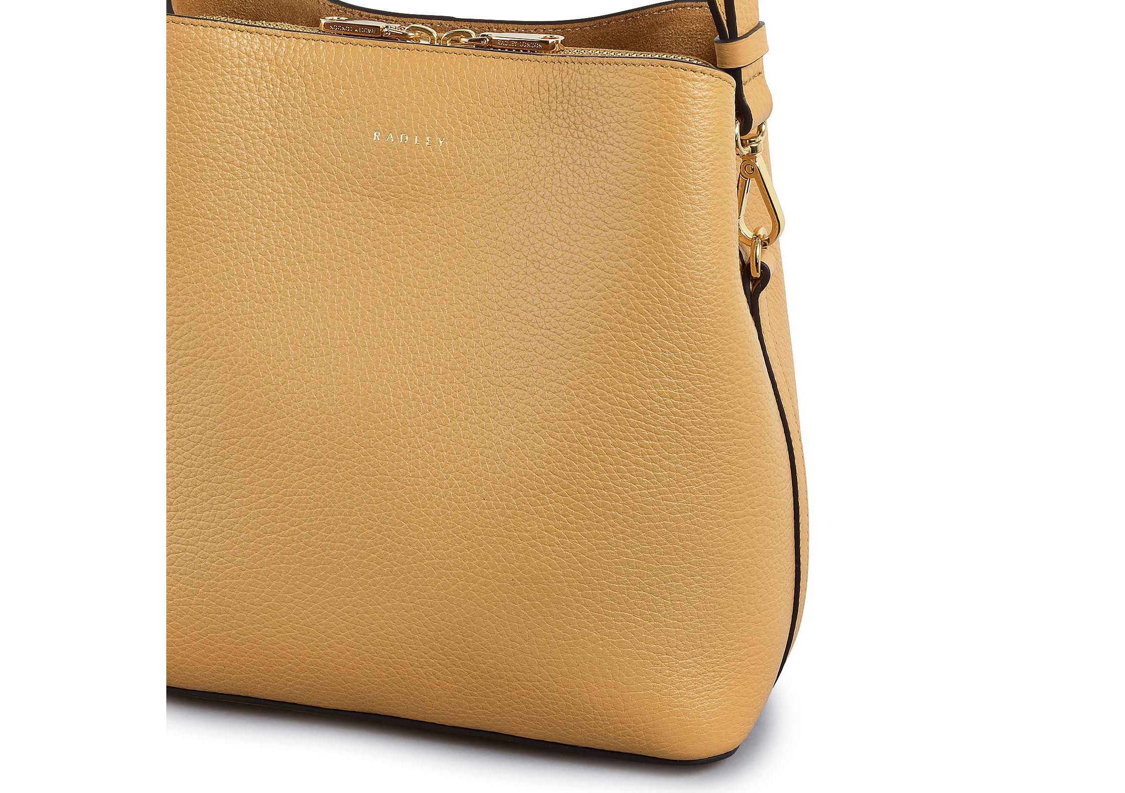 Dukes Place Medium Compartment Crossbody