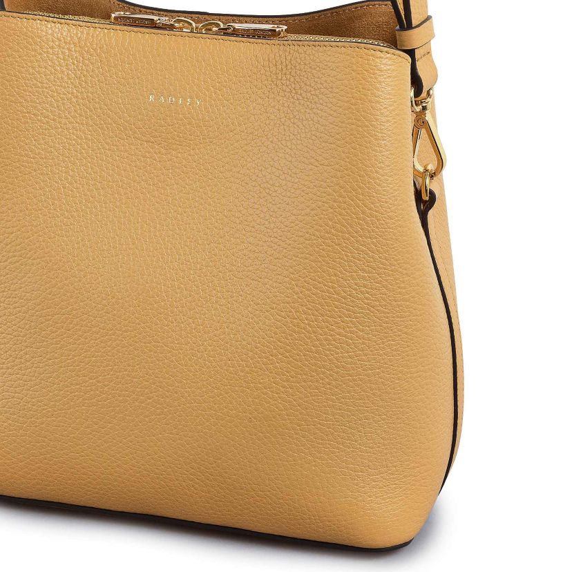 Dukes Place Medium Compartment Crossbody