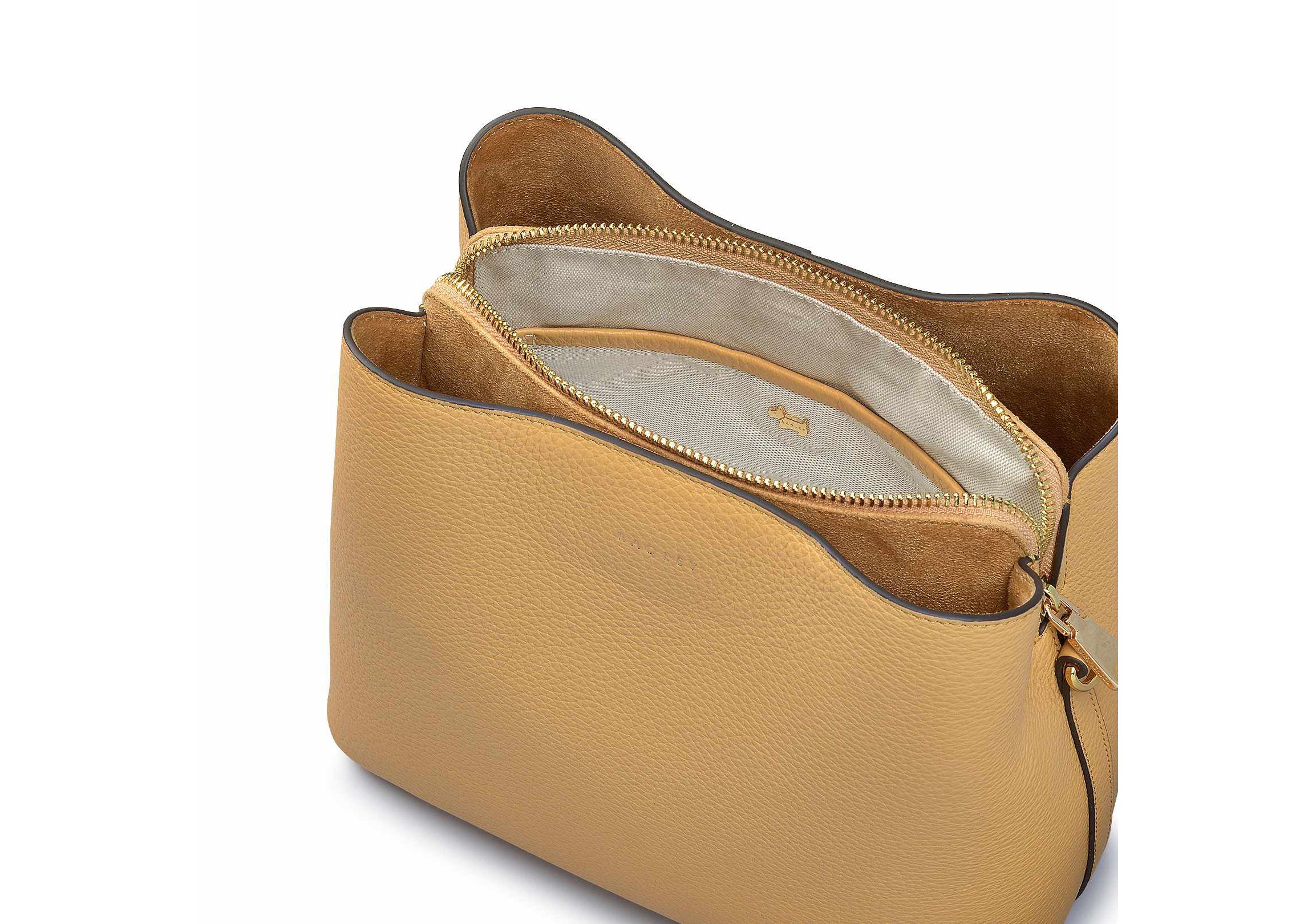 Dukes Place Medium Compartment Crossbody