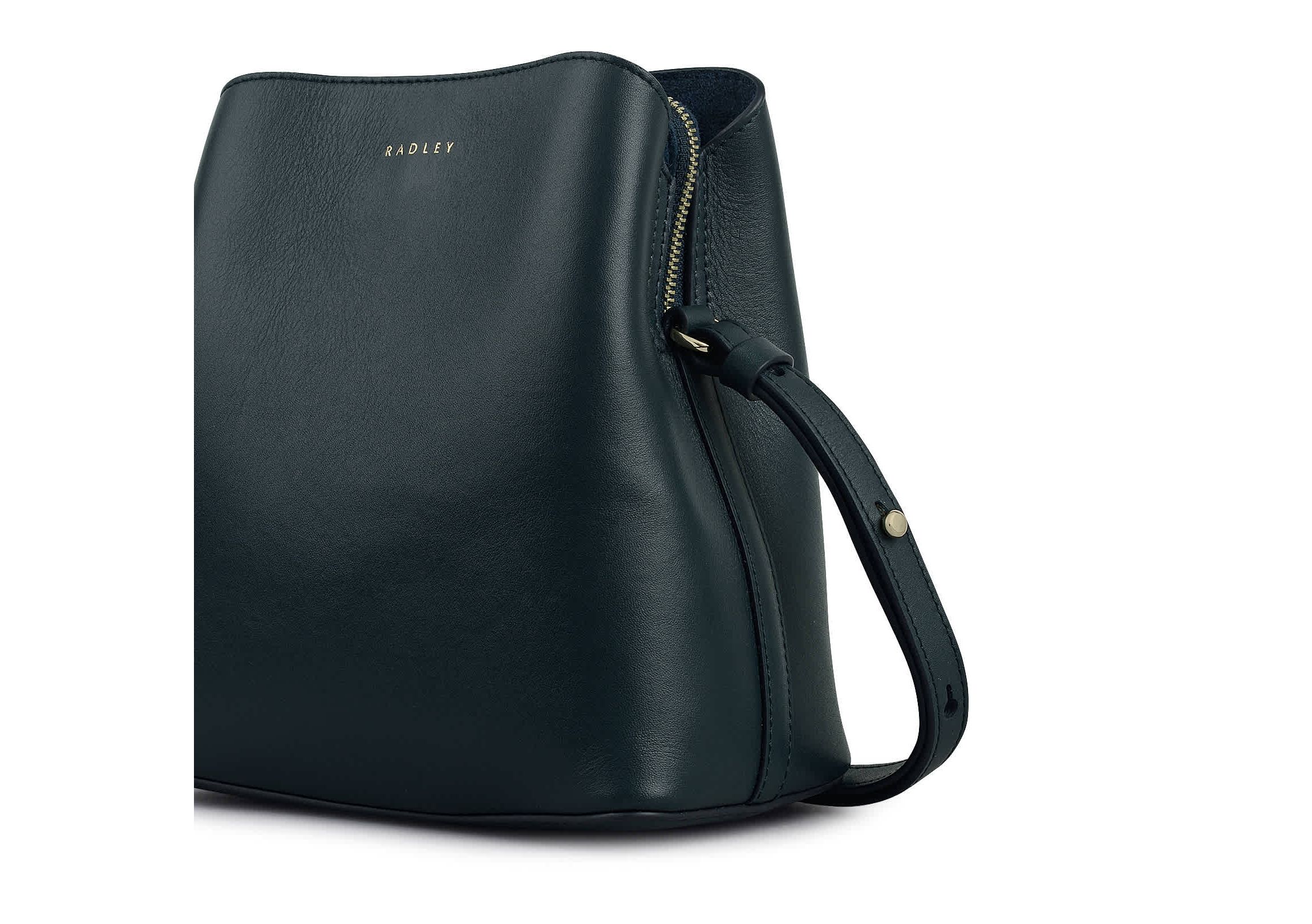 Dukes Place Small Compartment Crossbody