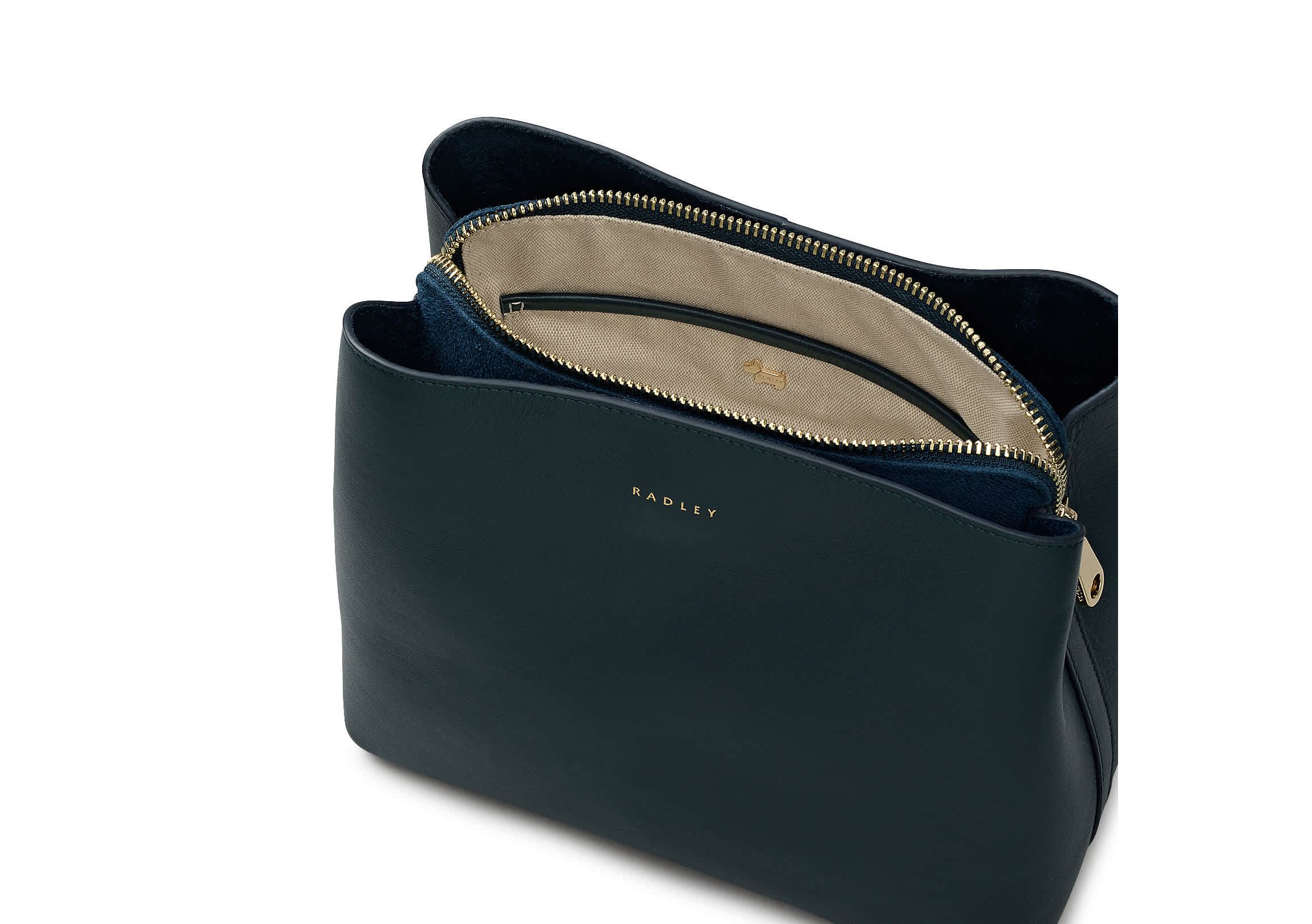 Dukes Place Medium Compartment Crossbody