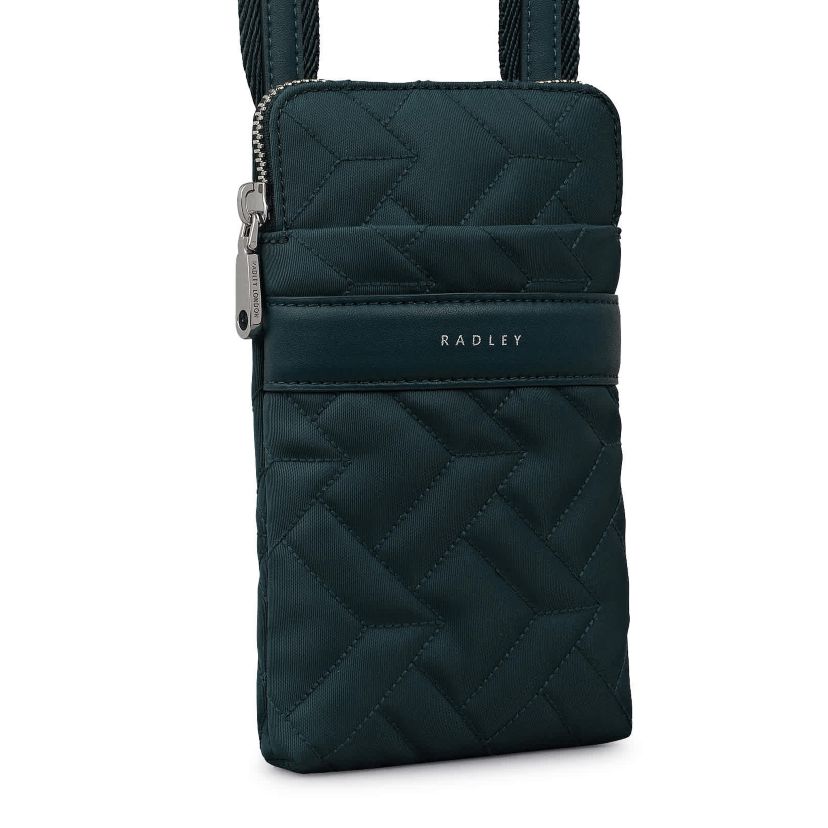 Holland Park Quilt Medium Zip Around Phone Crossbody