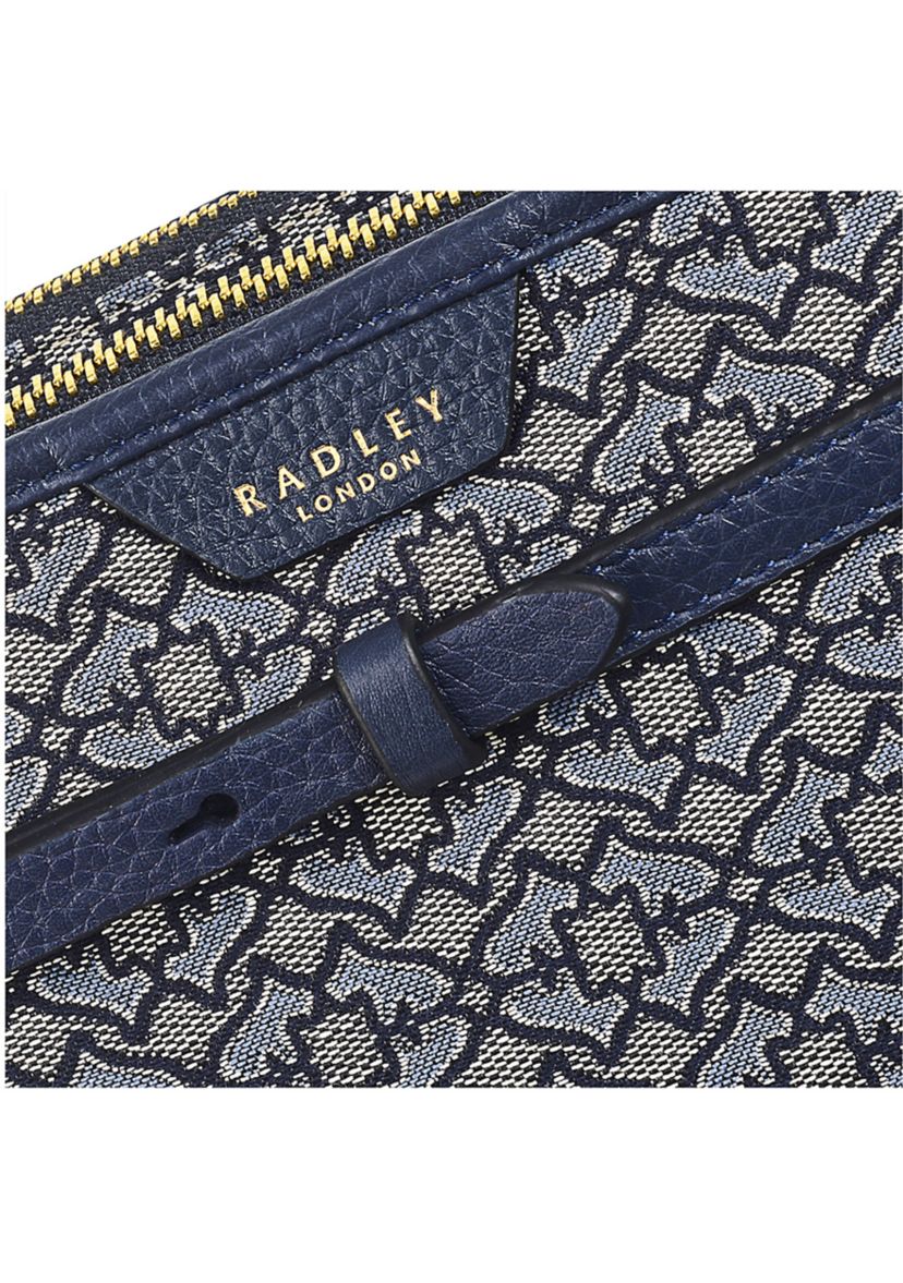 Dukes Place - Heirloom Medium Zip Top Crossbody Bag