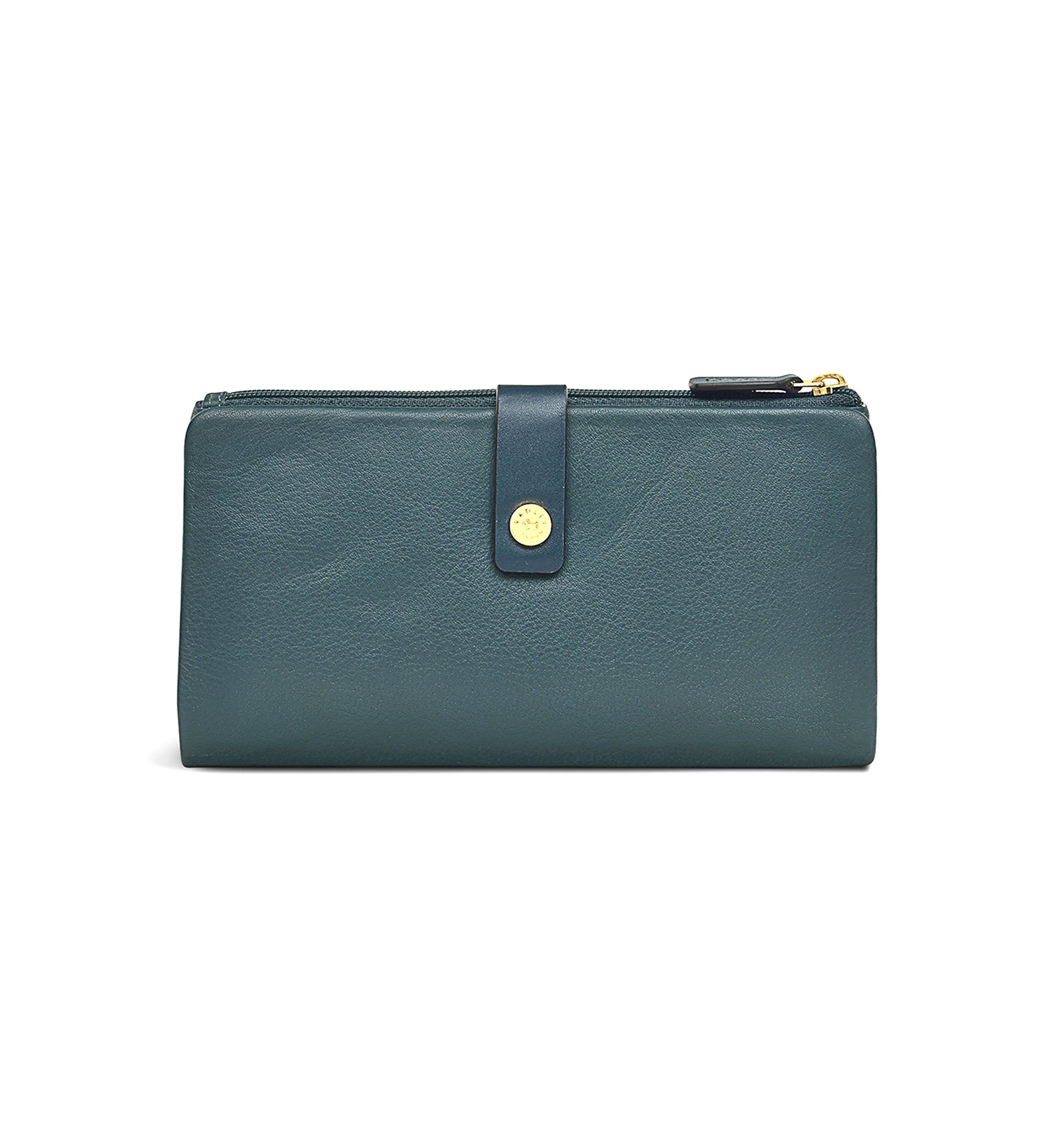 Larkswood Large Bifold Matinee Wallet