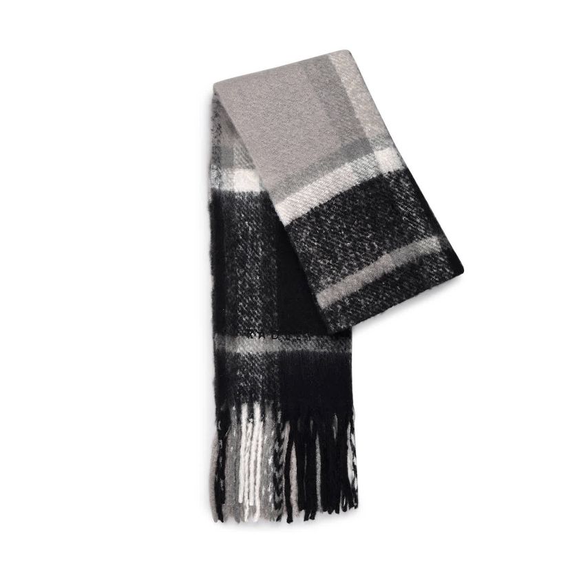 Fluffy Check - Scarf