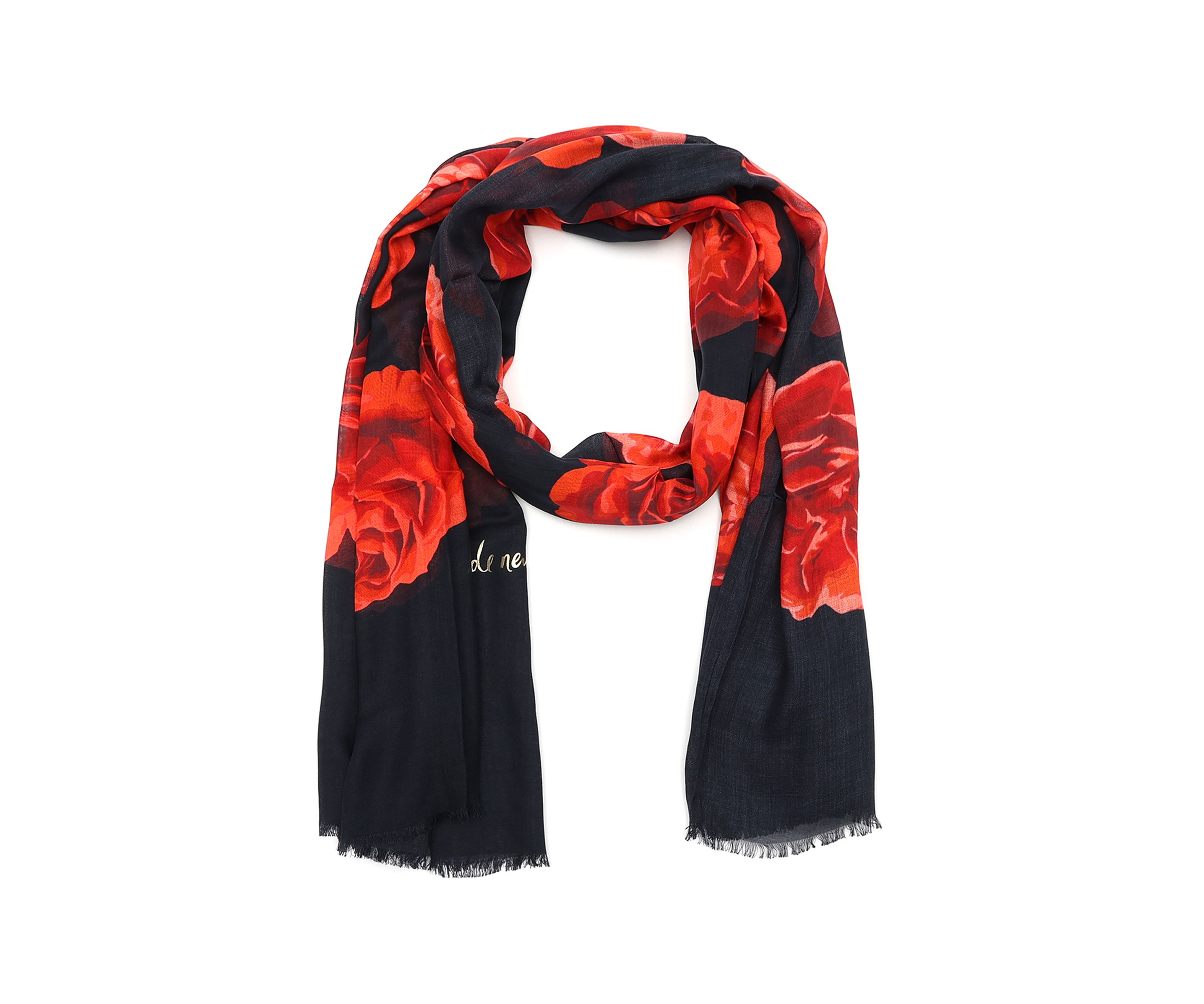 Charming Rose Oblong Scarf 