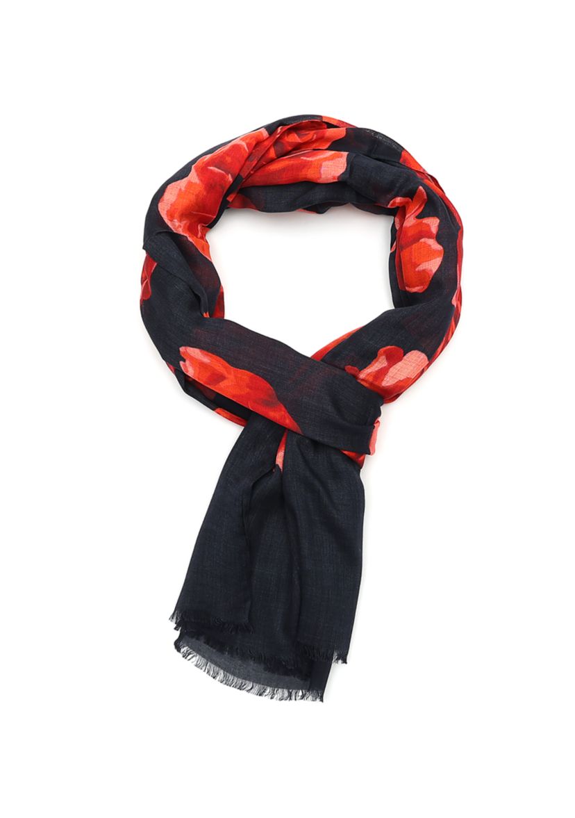 Charming Rose Oblong Scarf 
