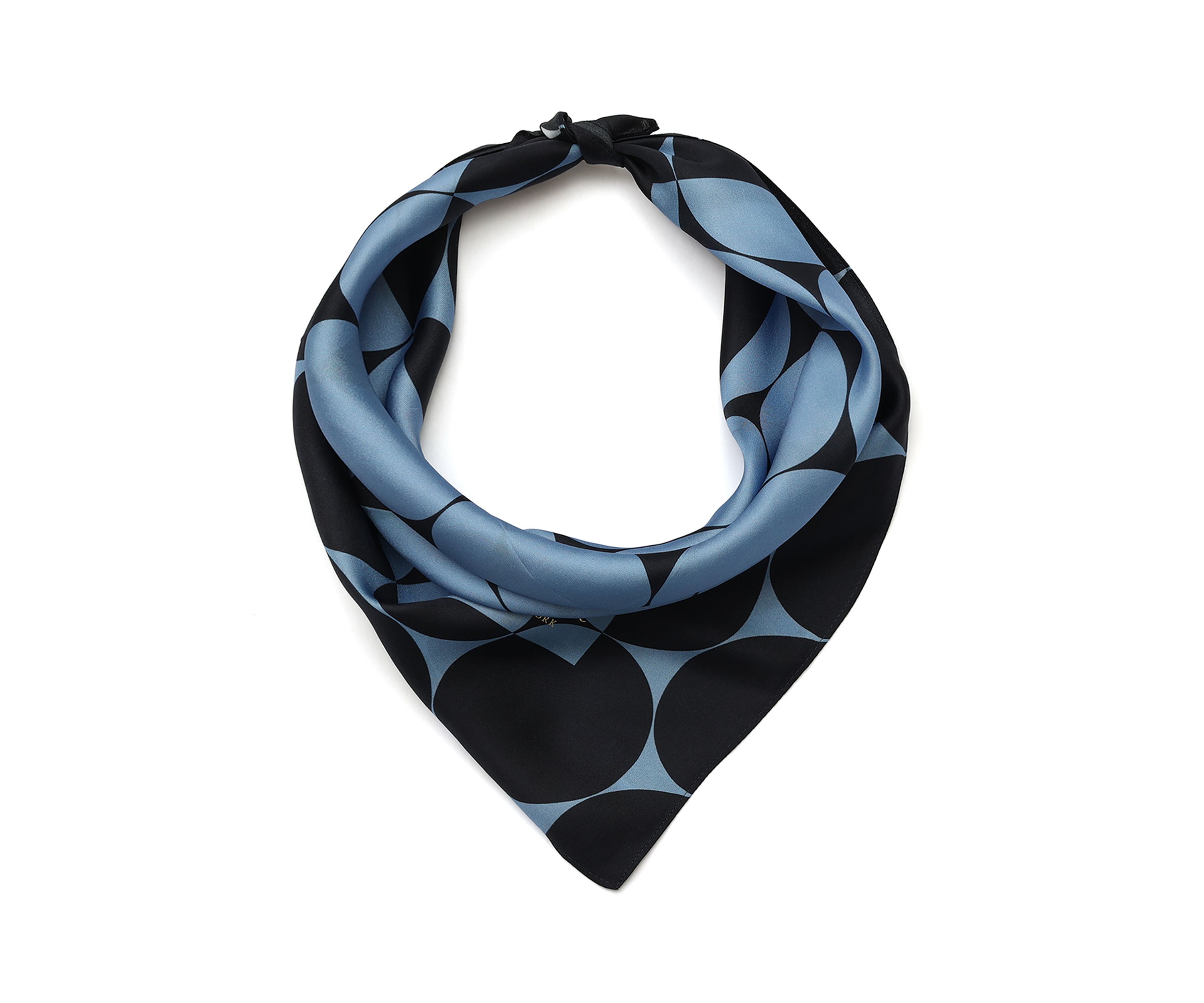 Seasonless Dot Printed Bandana