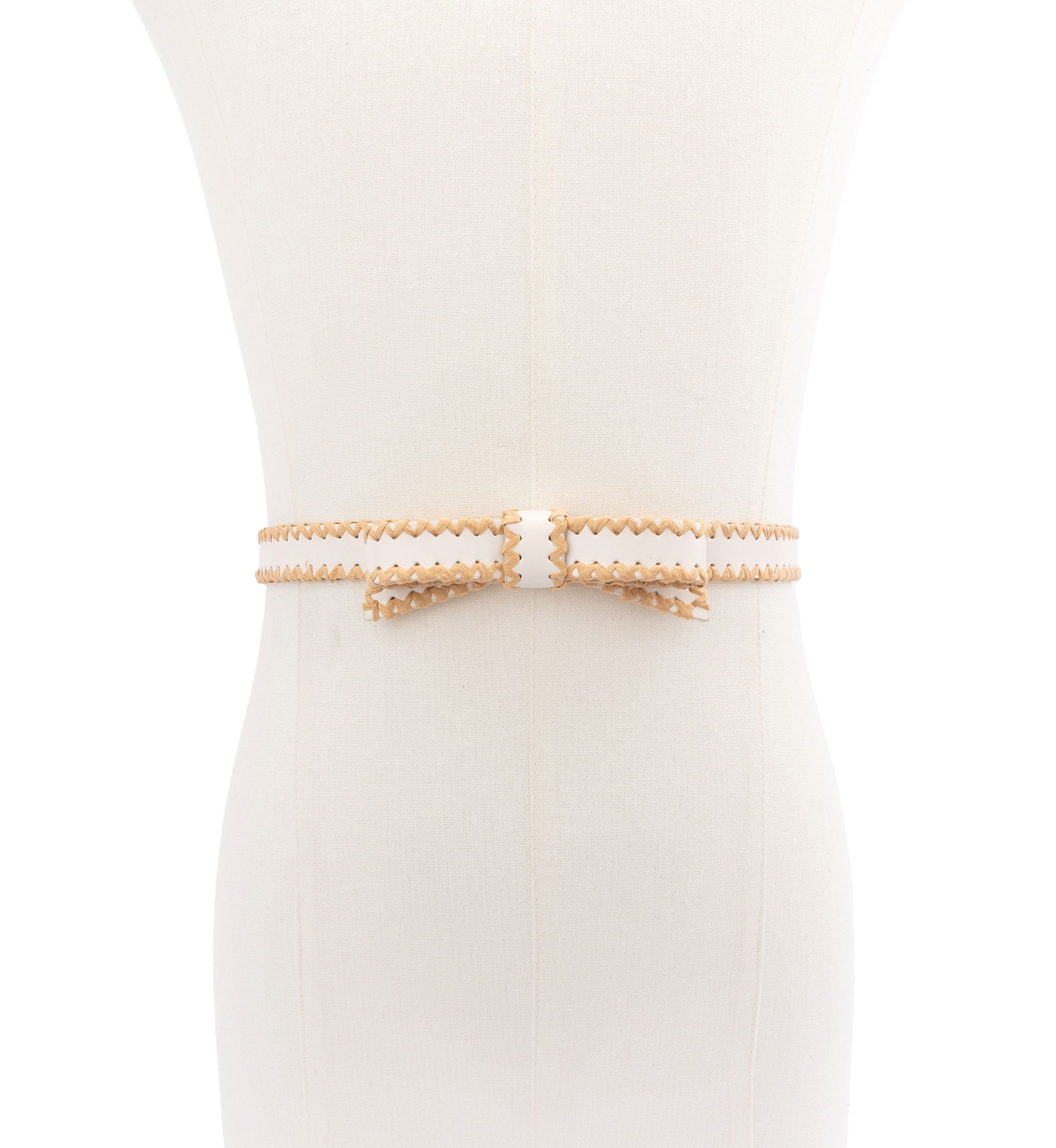 Bow Belt with Straw Edge