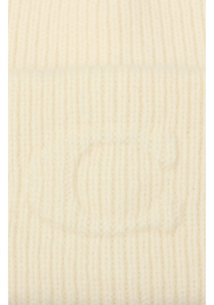 Embossed C Knit Beanie 