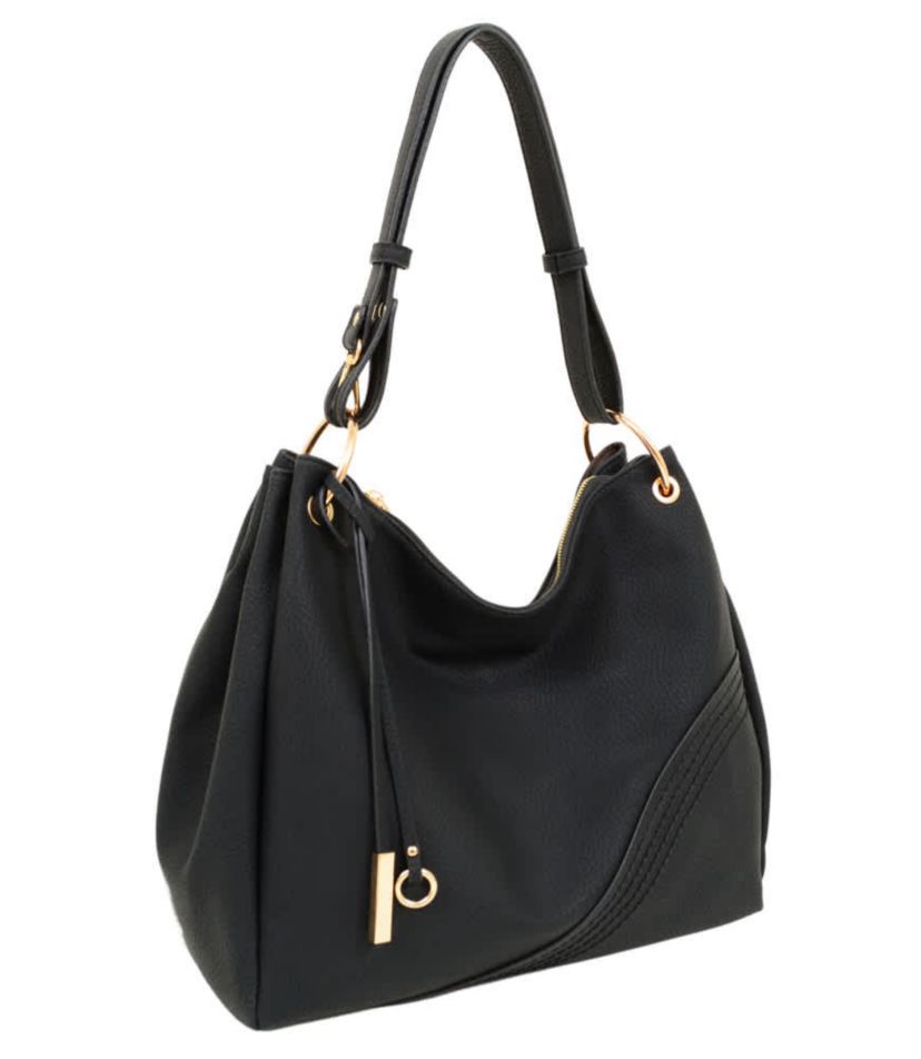 Mikayla Hobo