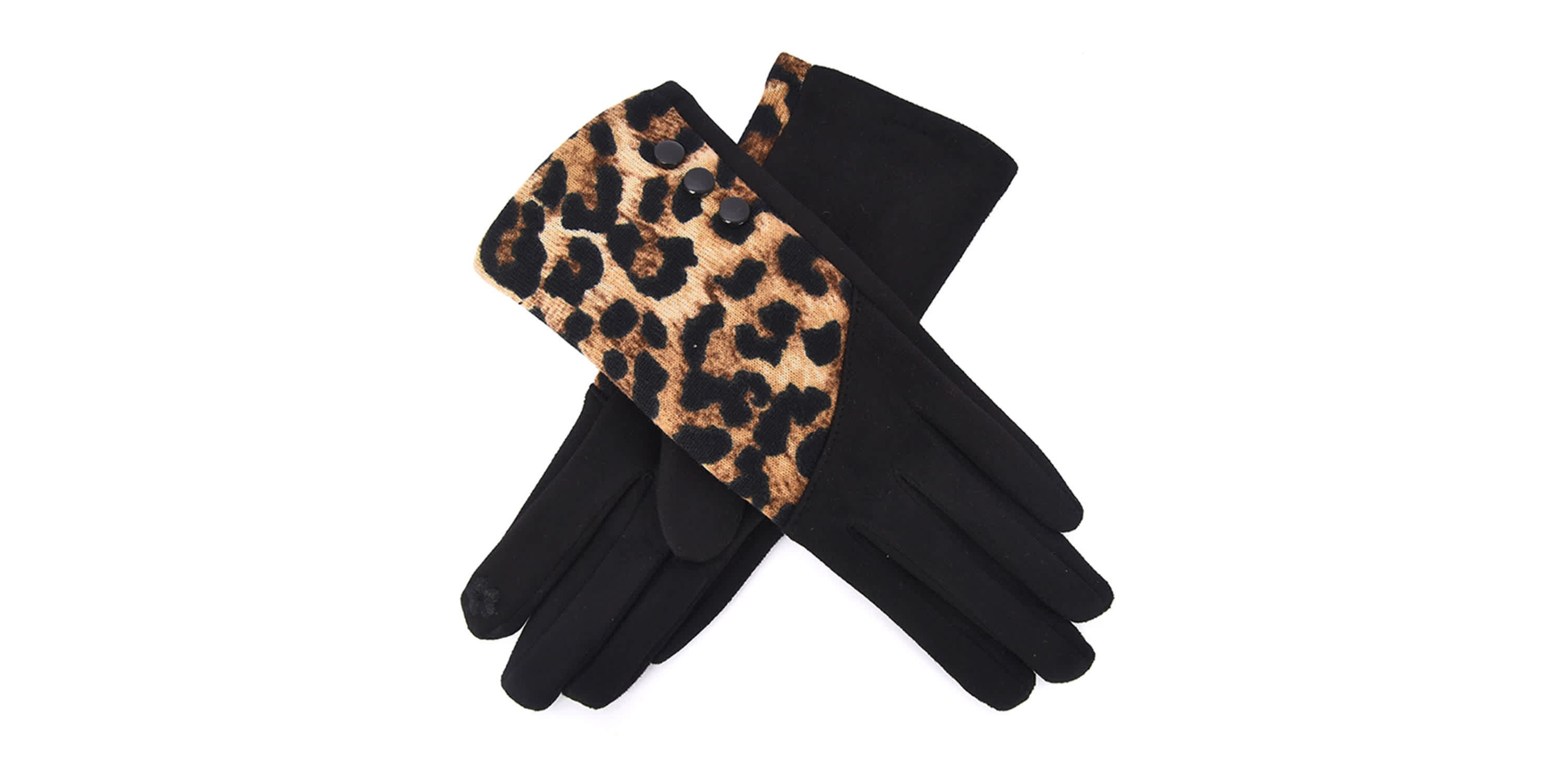 Warm Winter Gloves Featuring Leopard Print