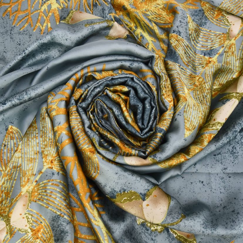 Womens Luxurious Patterned Wrap Scarf