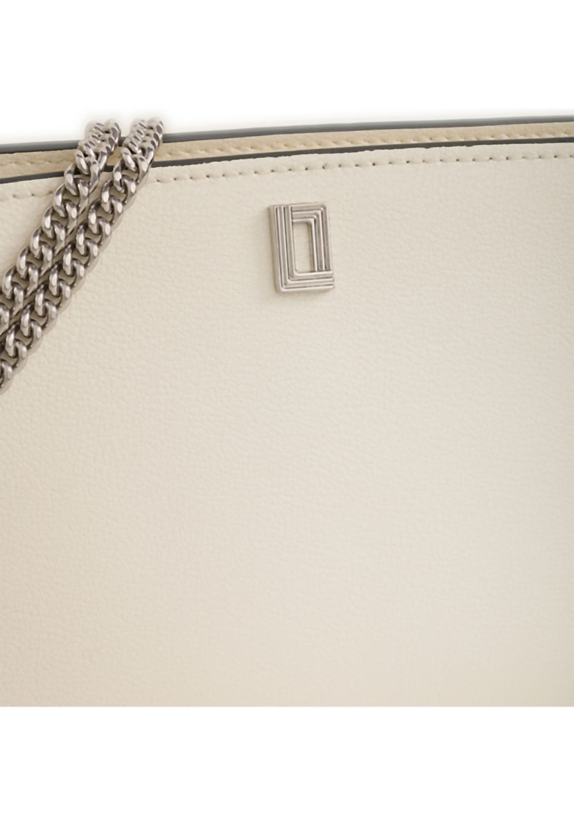 Emelie Clutch