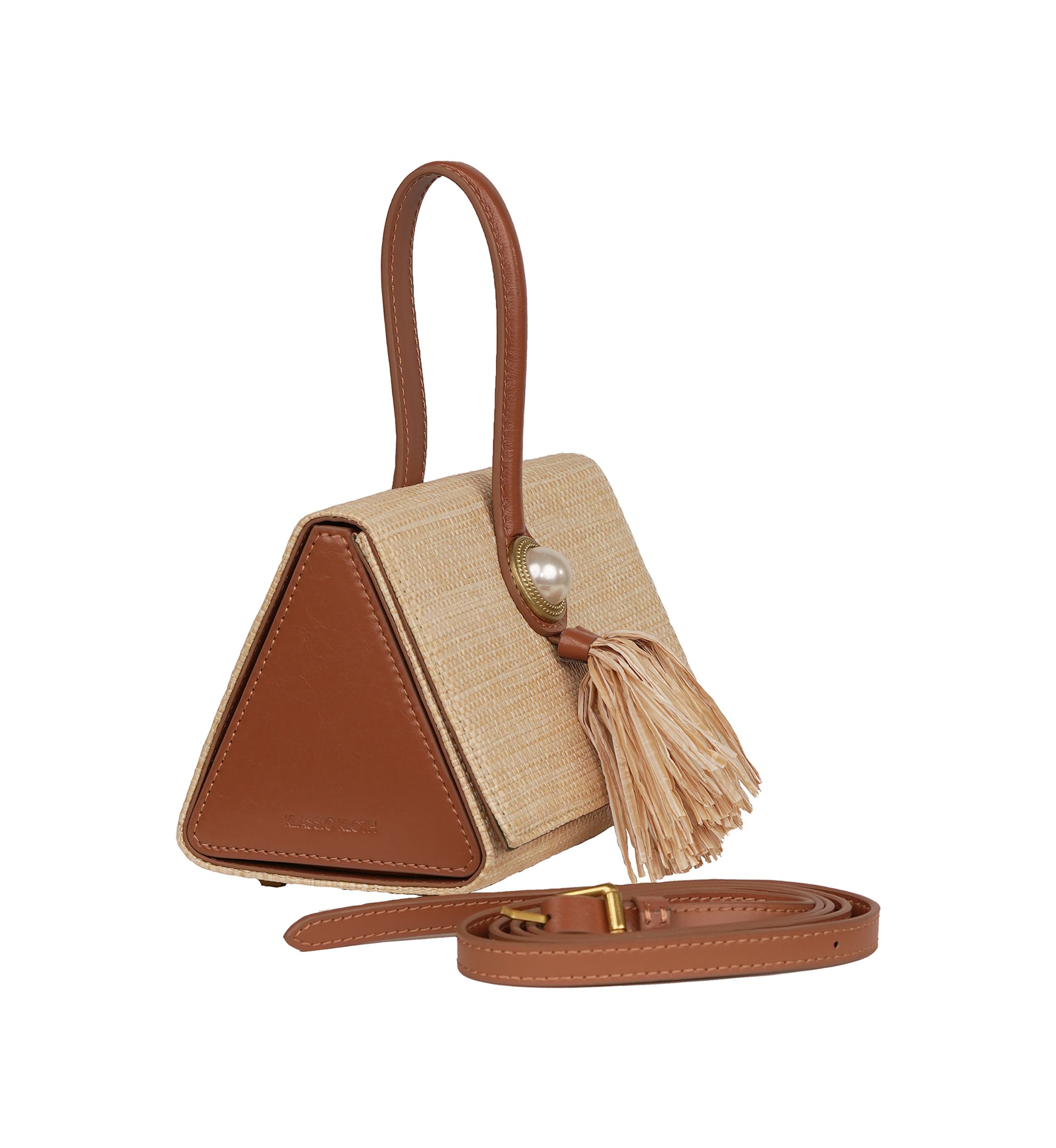 La Lisa Woven Clutch