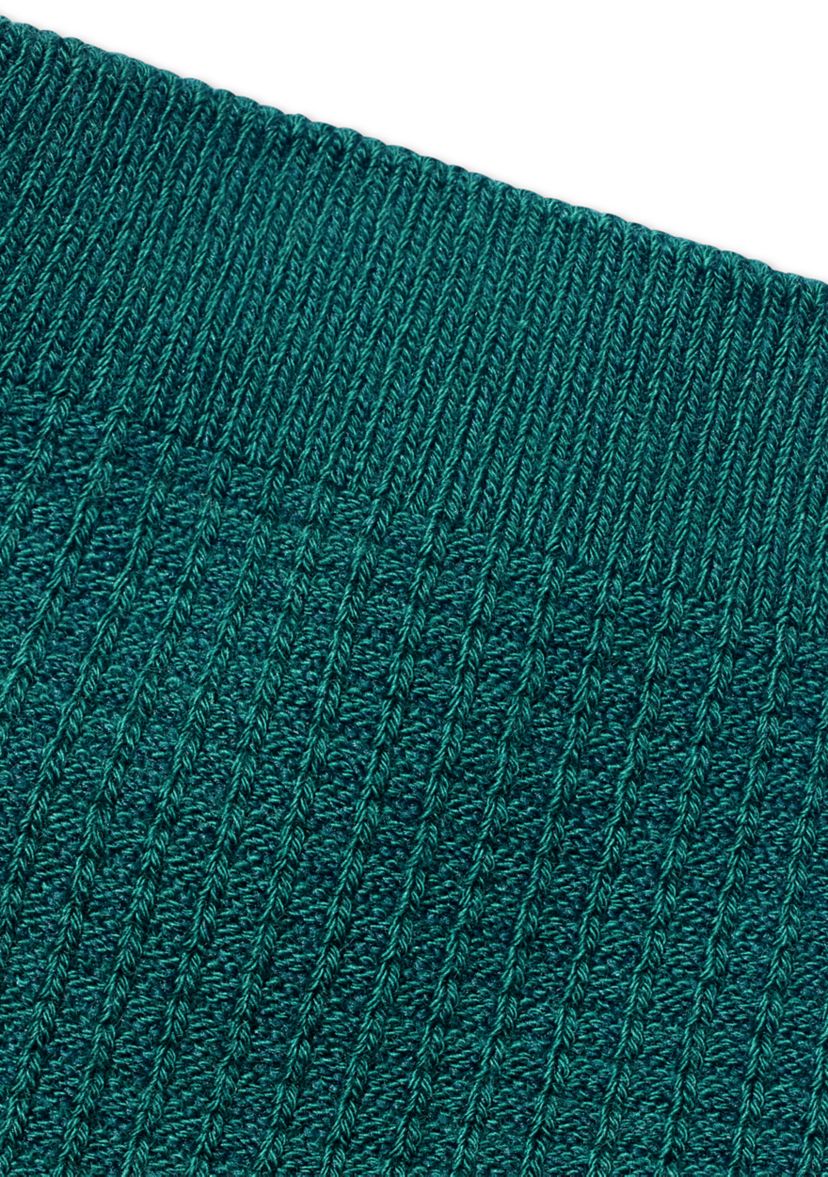 Solid Waffle Textured Lightweight Quarter Socks