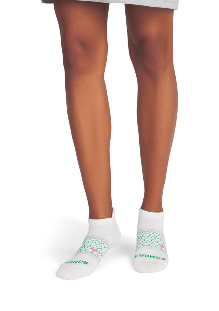 Heart Arch and Stripes Ankle Socks 