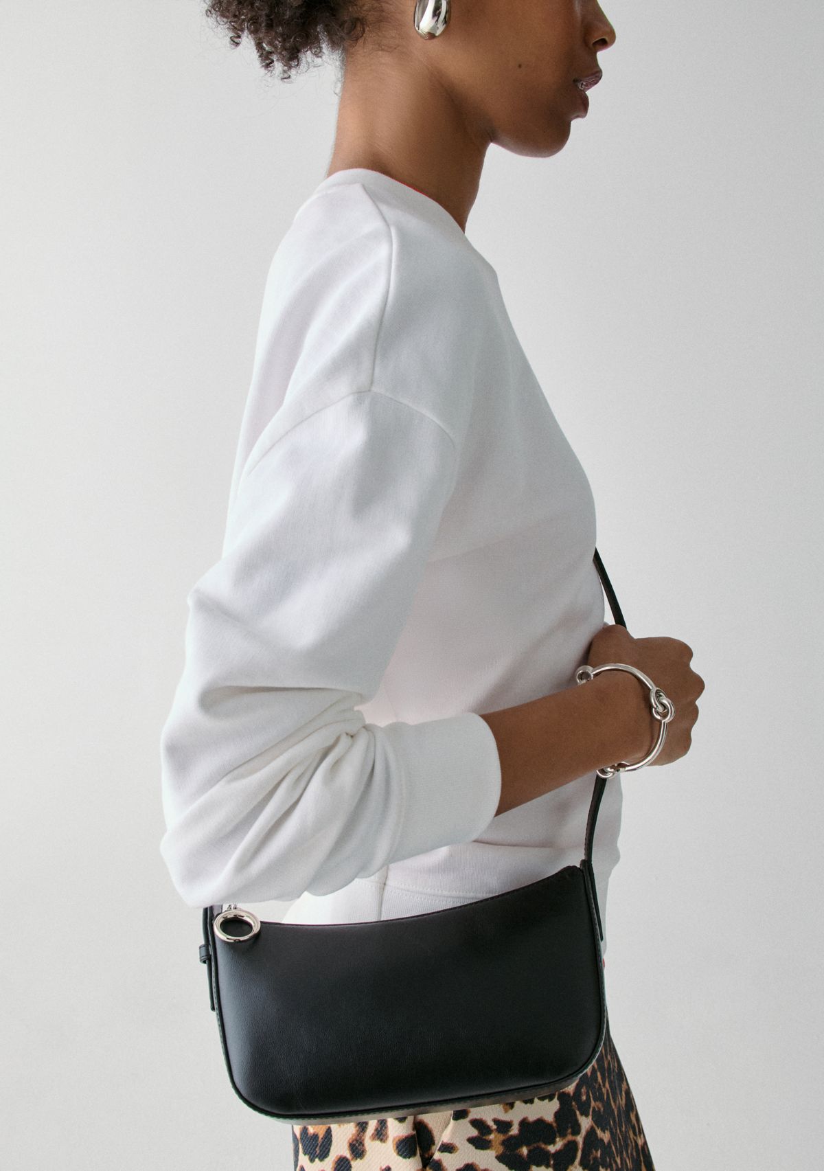 Halo Crossbody Smooth Leather Bag