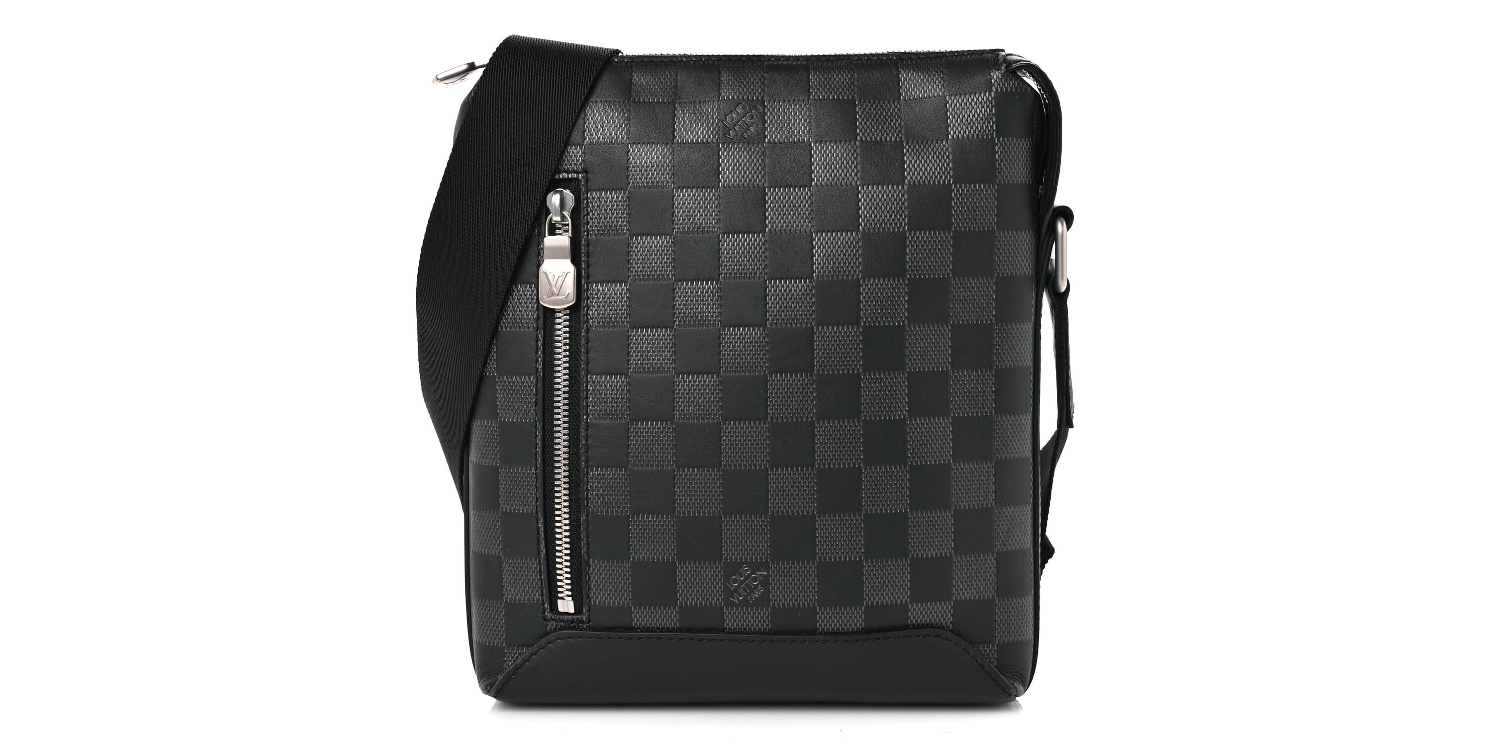 Louis Vuitton Discovery Messenger BB Damier Infini -FINAL SALE NO RETURNS