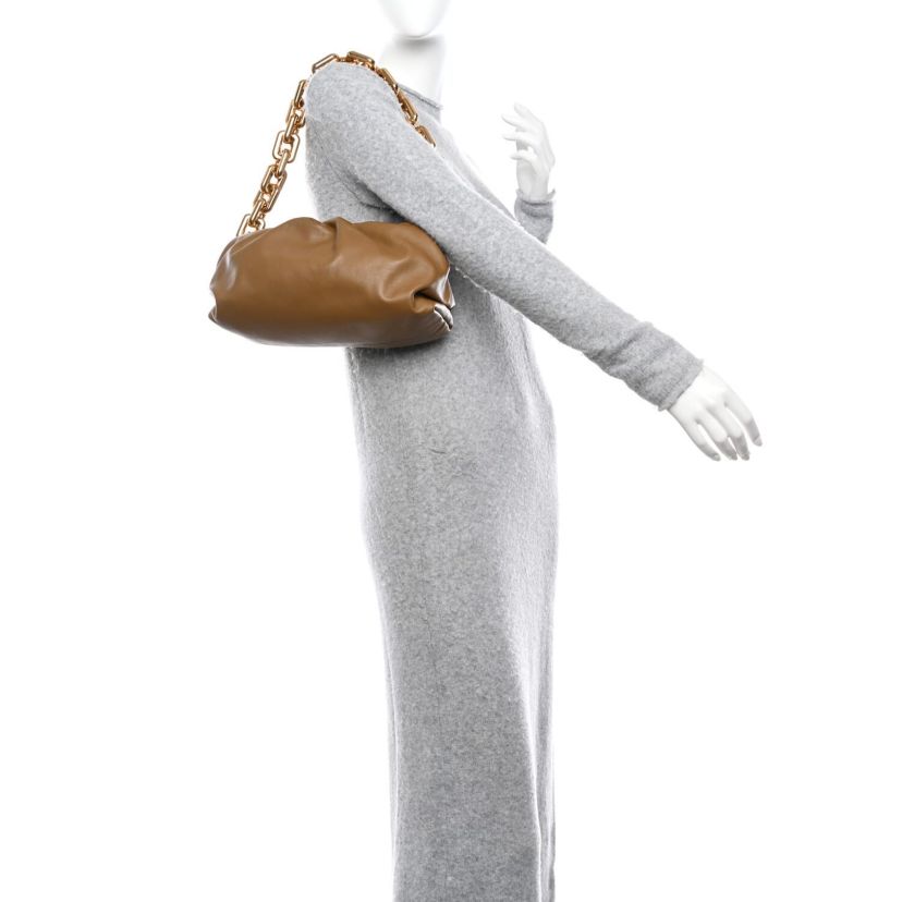 Bottega Veneta TCalfskin The Pouch Chain Cammello -FINAL SALE NO RETURNS