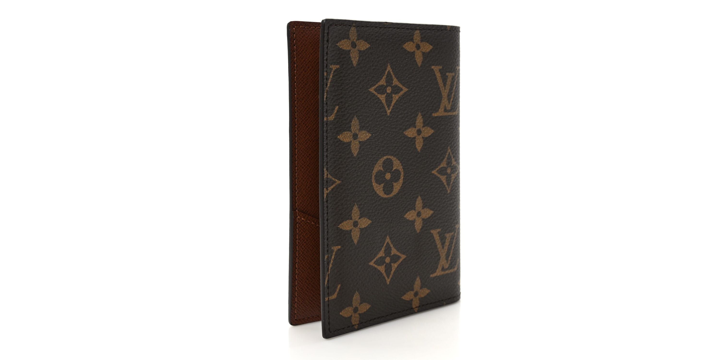 Louis Vuitton Monogram Passport Cover -FINAL SALE NO RETURNS
