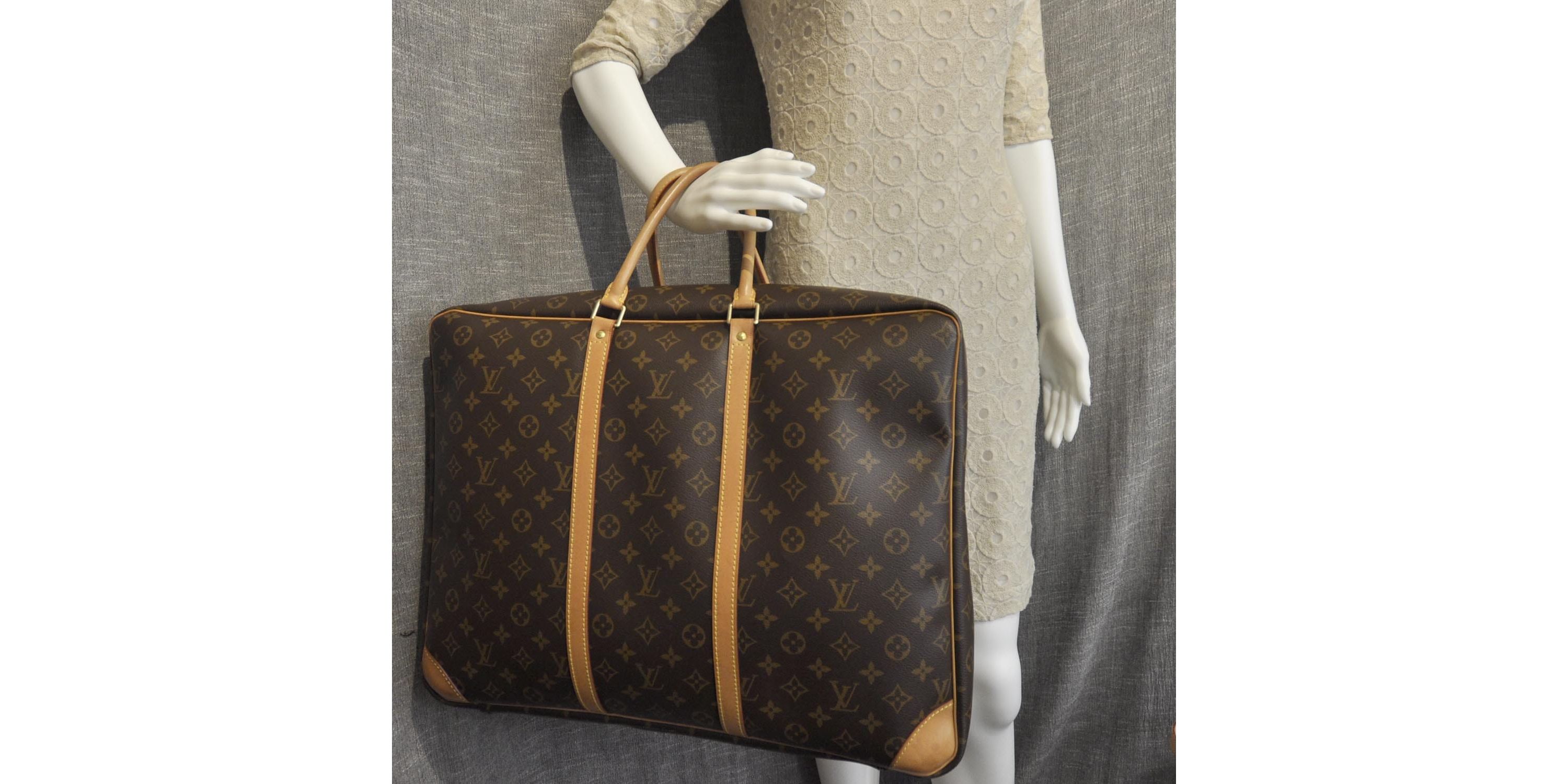 Louis Vuitton Sirius -FINAL SALE NO RETURNS