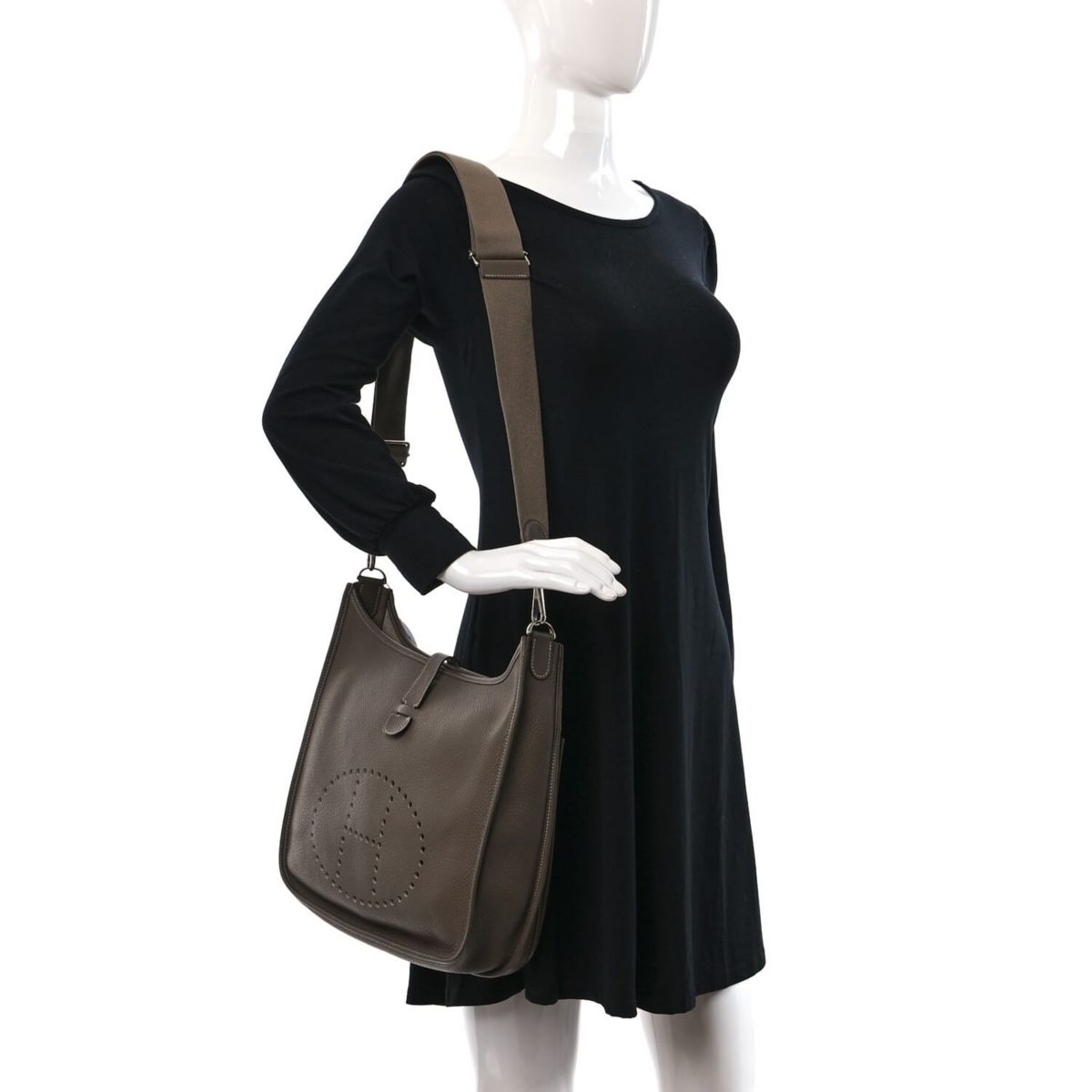 Hermes Taurillon Clemence Evelyne III PM Black -FINAL SALE NO RETURNS