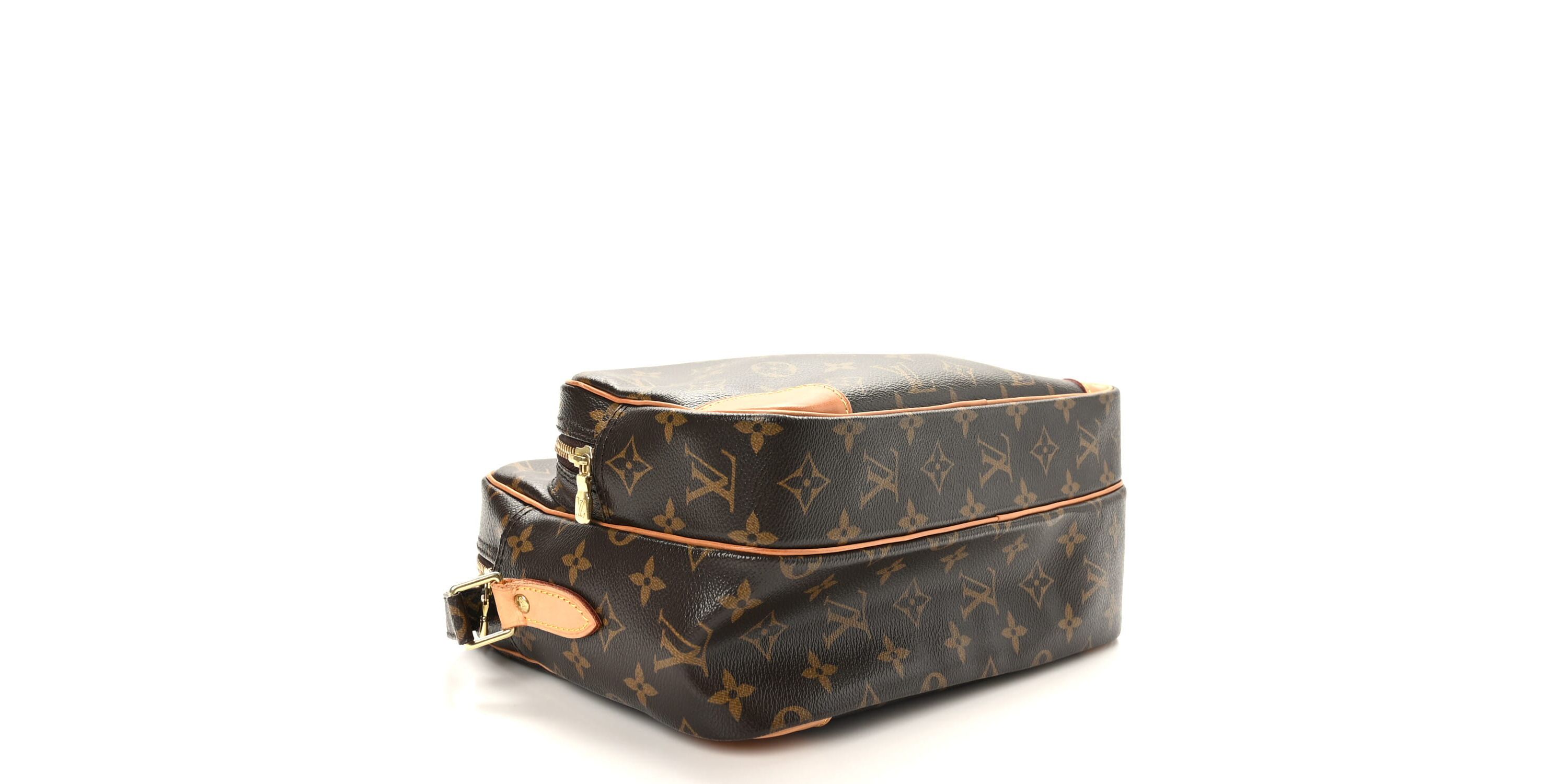 Louis Vuitton Nil Monogram -FINAL SALE NO RETURNS