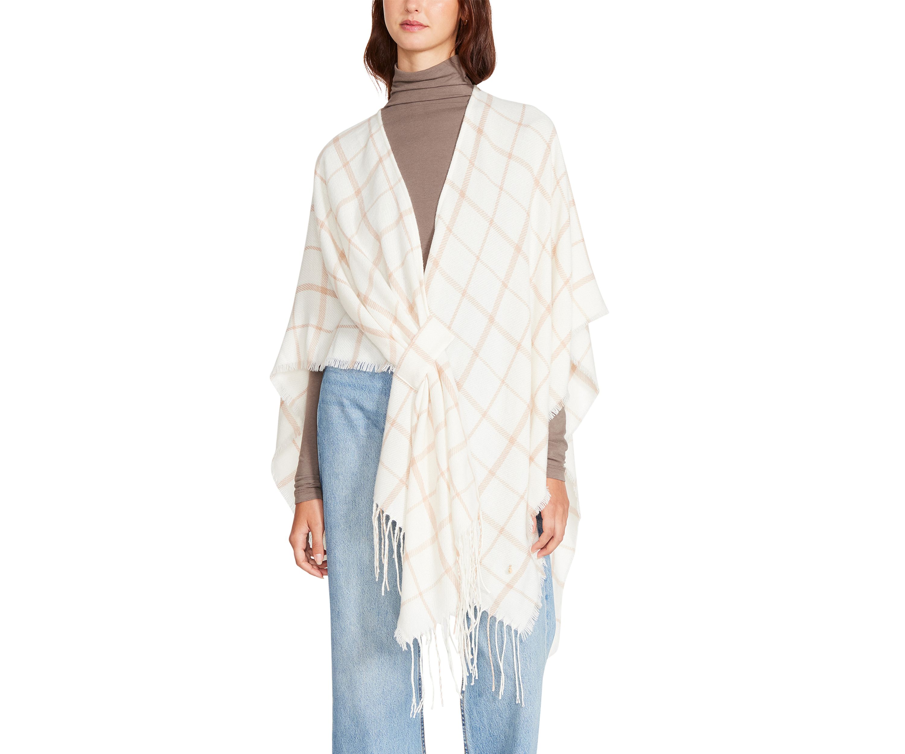 Womens Plaid Pull Through Ruana 