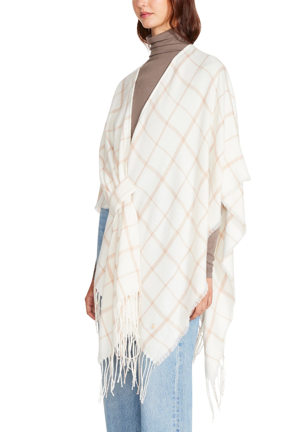 Womens Plaid Pull Through Ruana 
