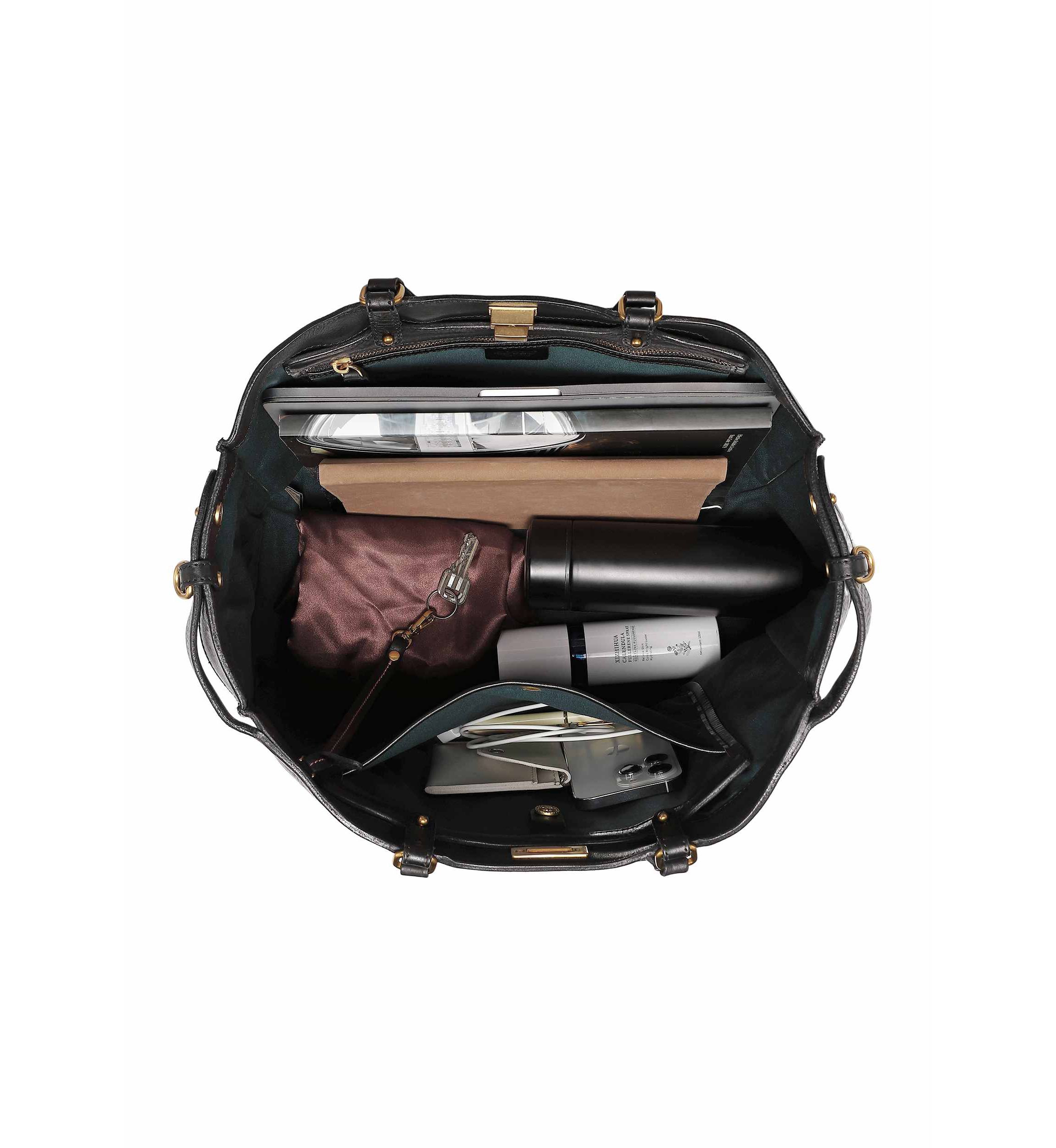 Ixia Jet-Set Tote
