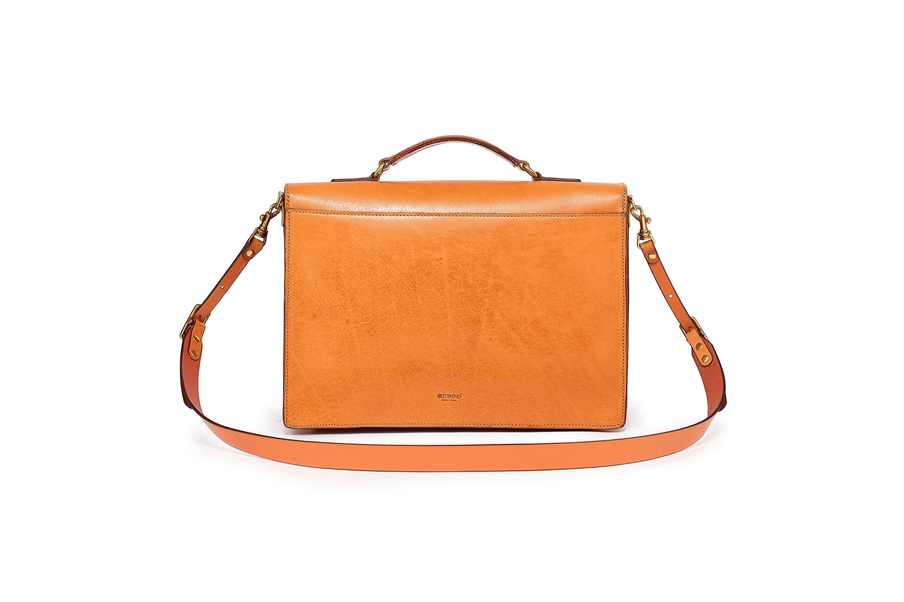 Laurel Messenger