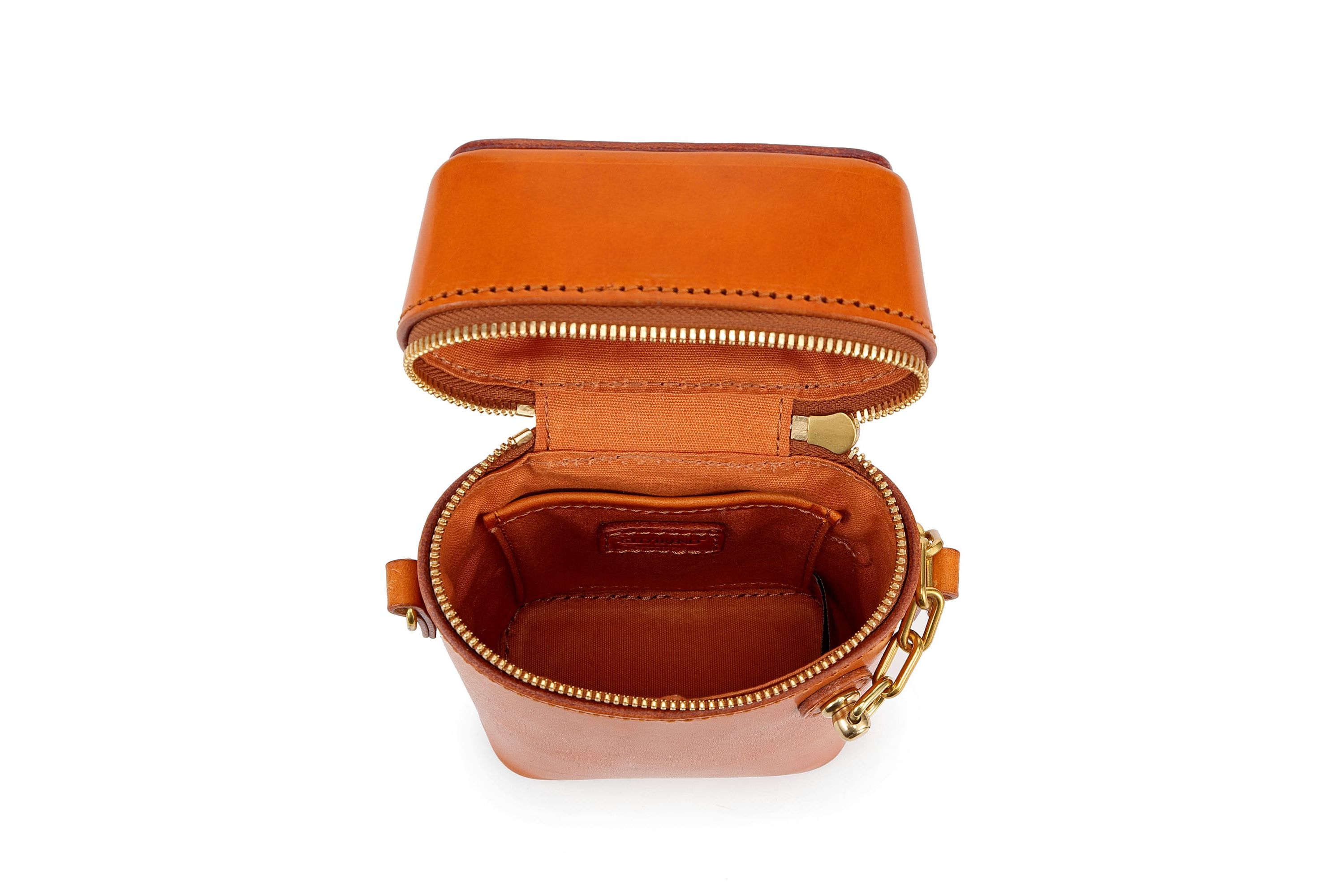 Oranda Slim Crossbody