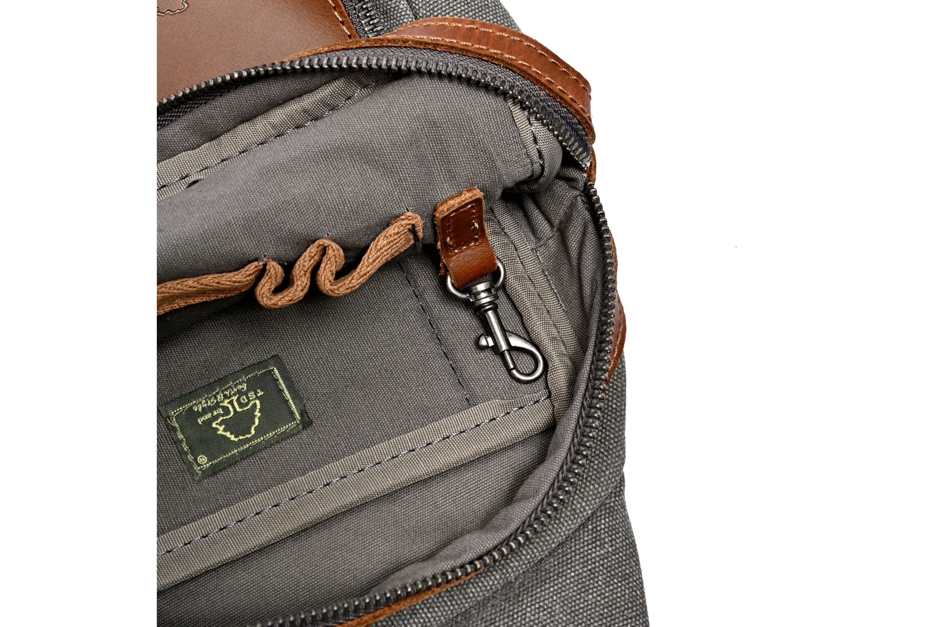Torreya Sling Bag