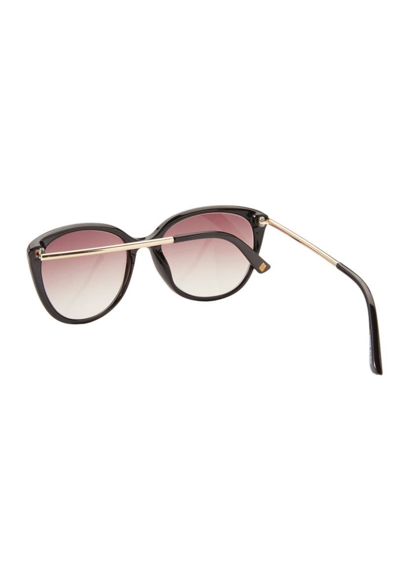  Rounded Sunglasses 