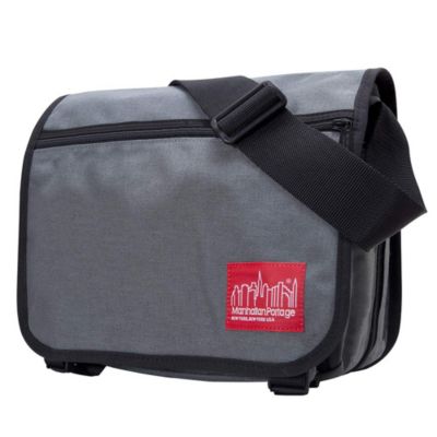 Manhattan Portage Europa With Back Zipper And Compartments