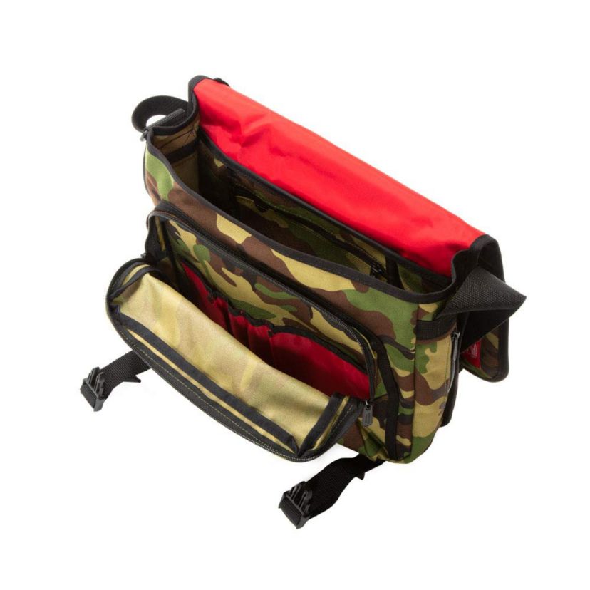 Europa With Back Zipper And Compartments