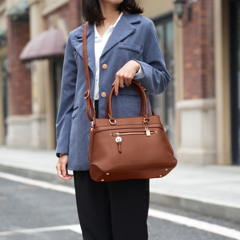 Gardenia Tote Bag
