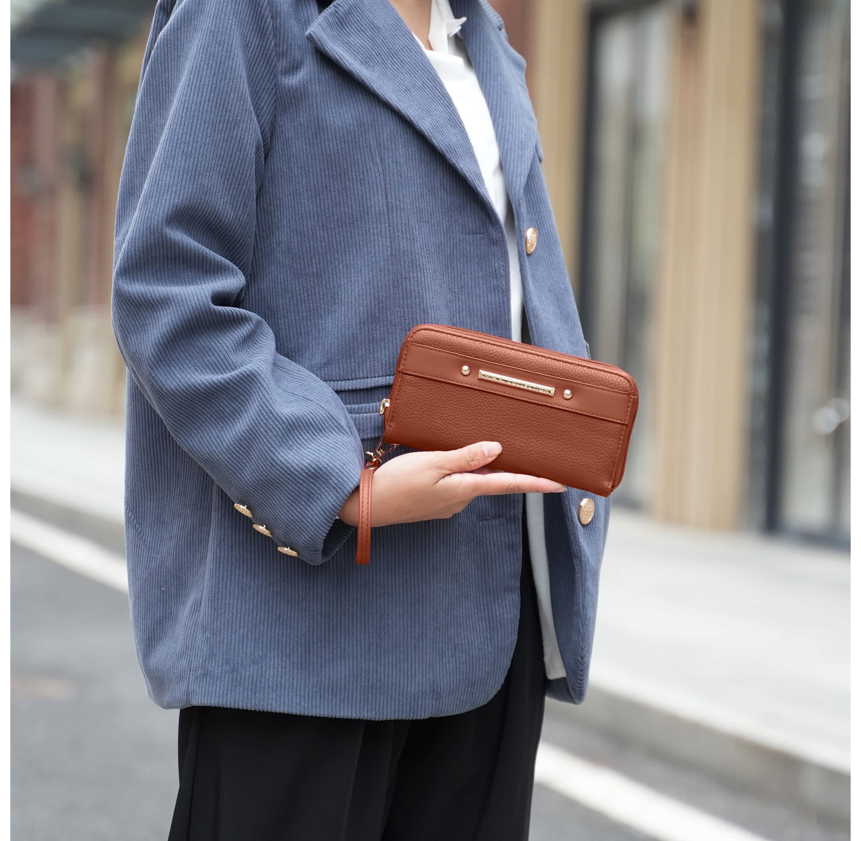 Gardenia Tote Bag