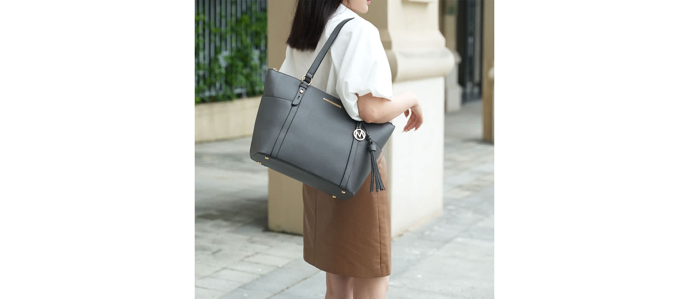 Gloria Tote Bag