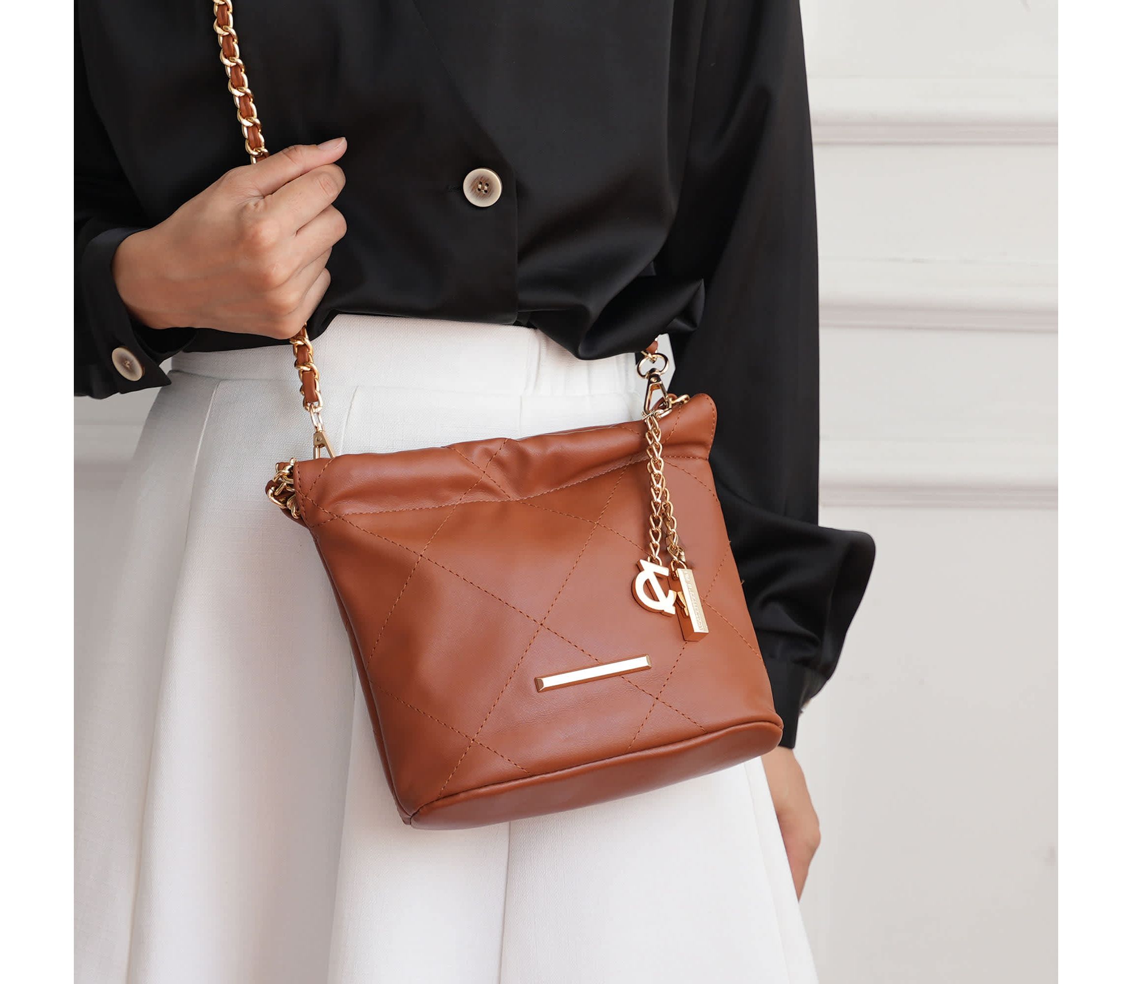 Loriana Quilted Bag