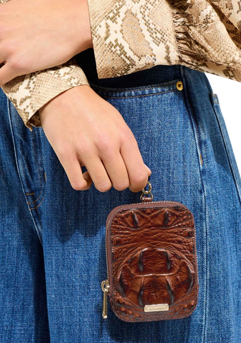 Katelynn Pouch