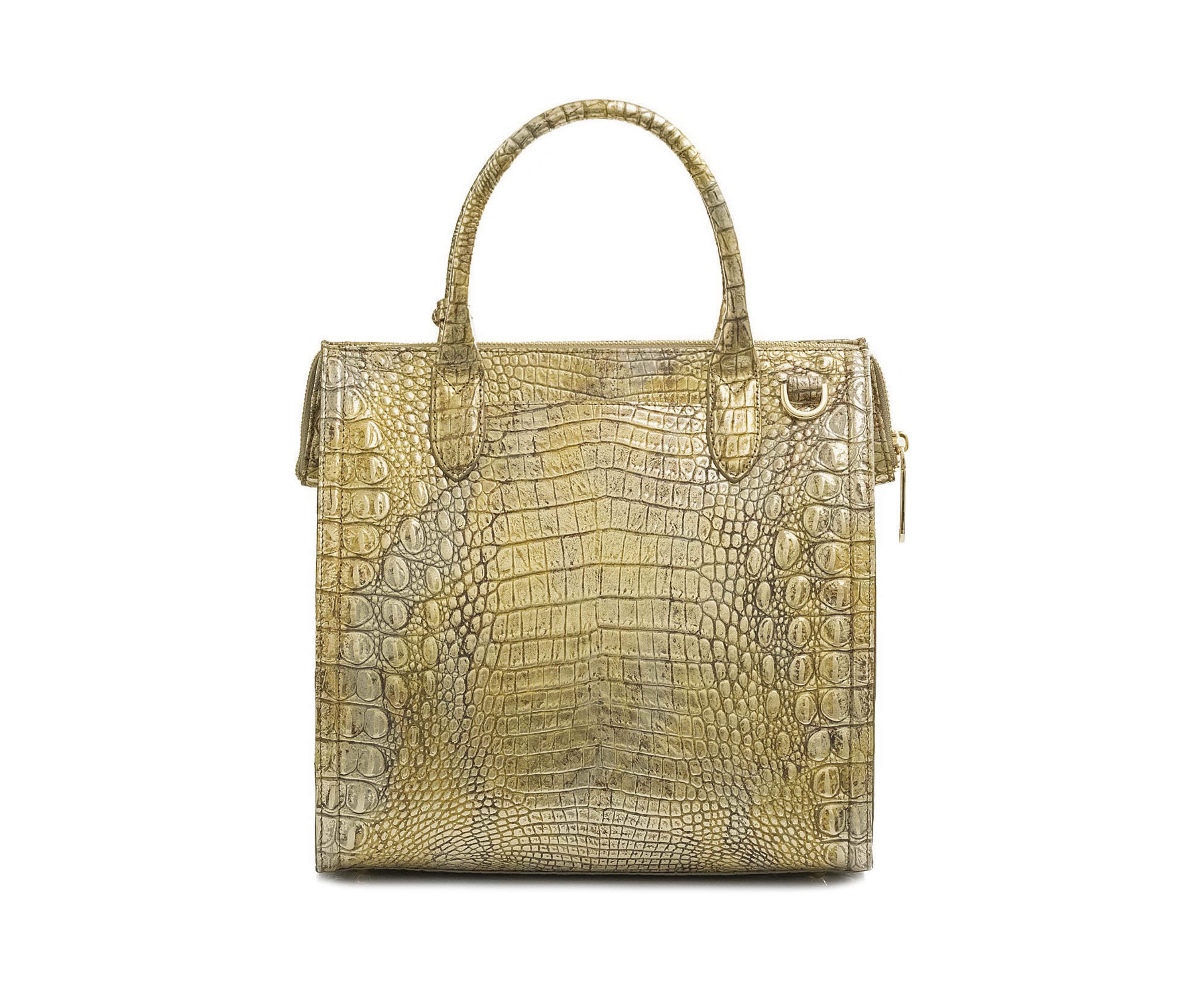 Caroline Satchel 