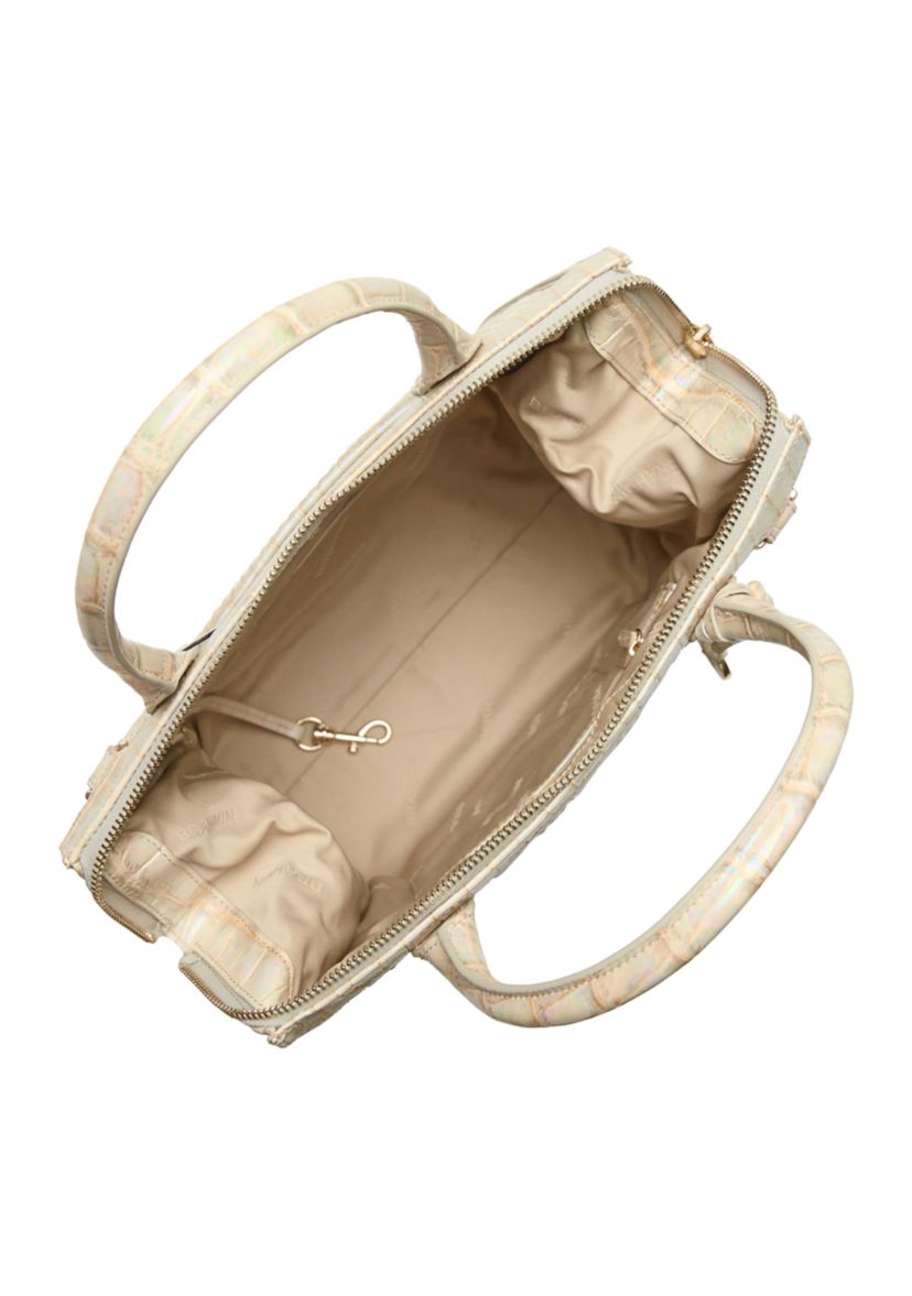 Caroline Satchel