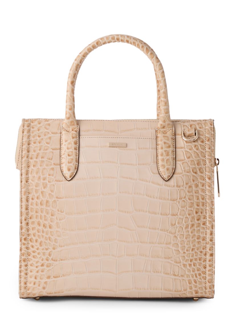 Caroline Satchel 