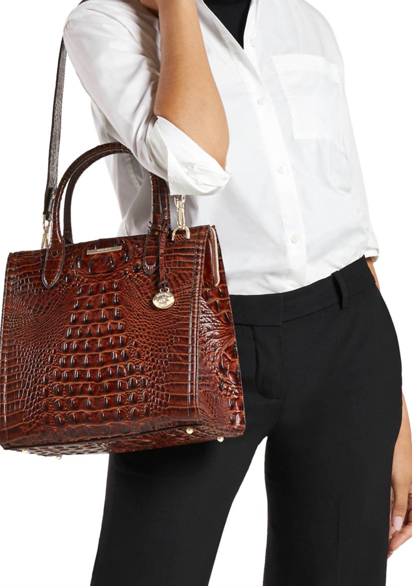 Caroline Satchel 