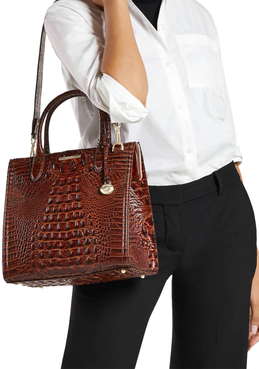 Caroline Satchel 