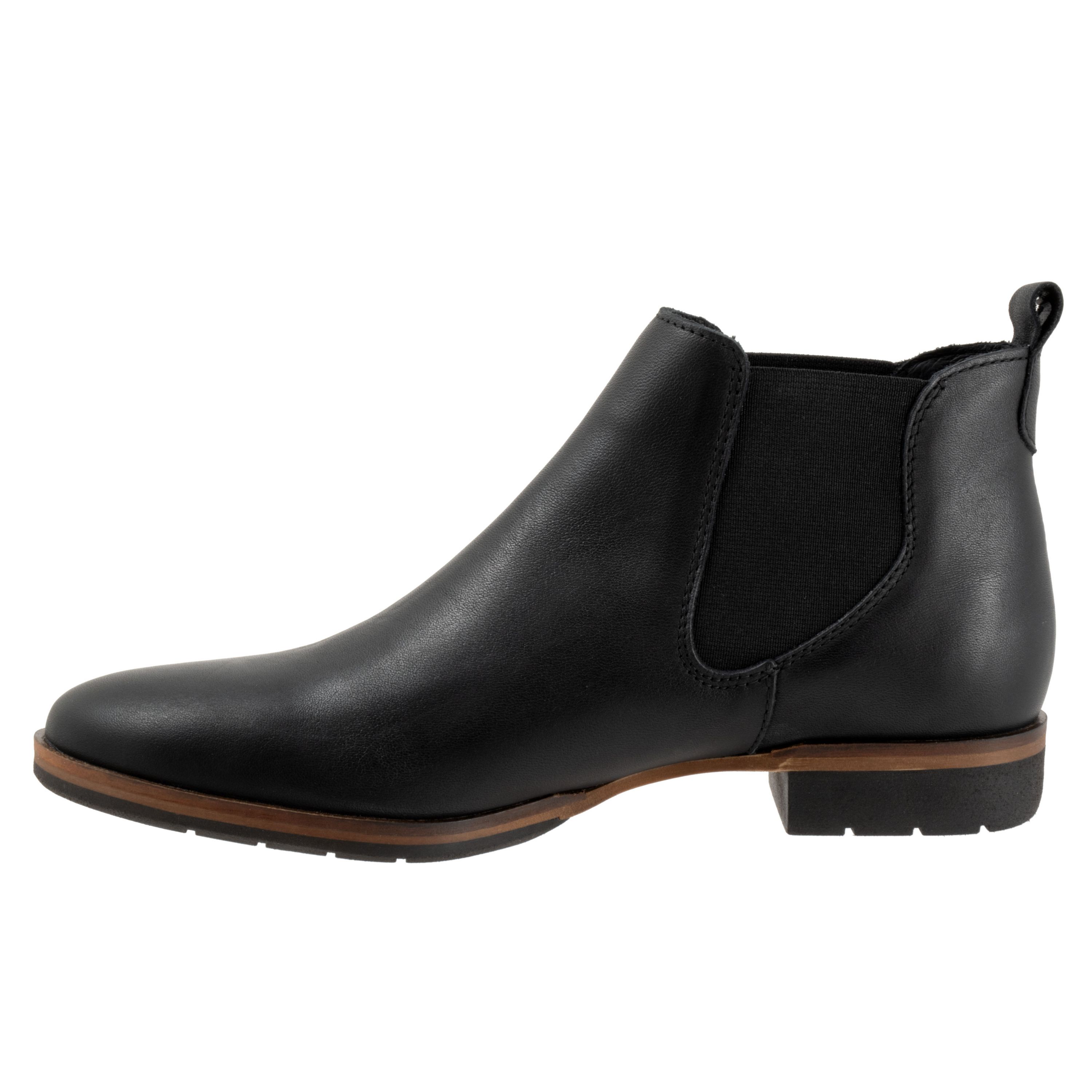 Gala Boot